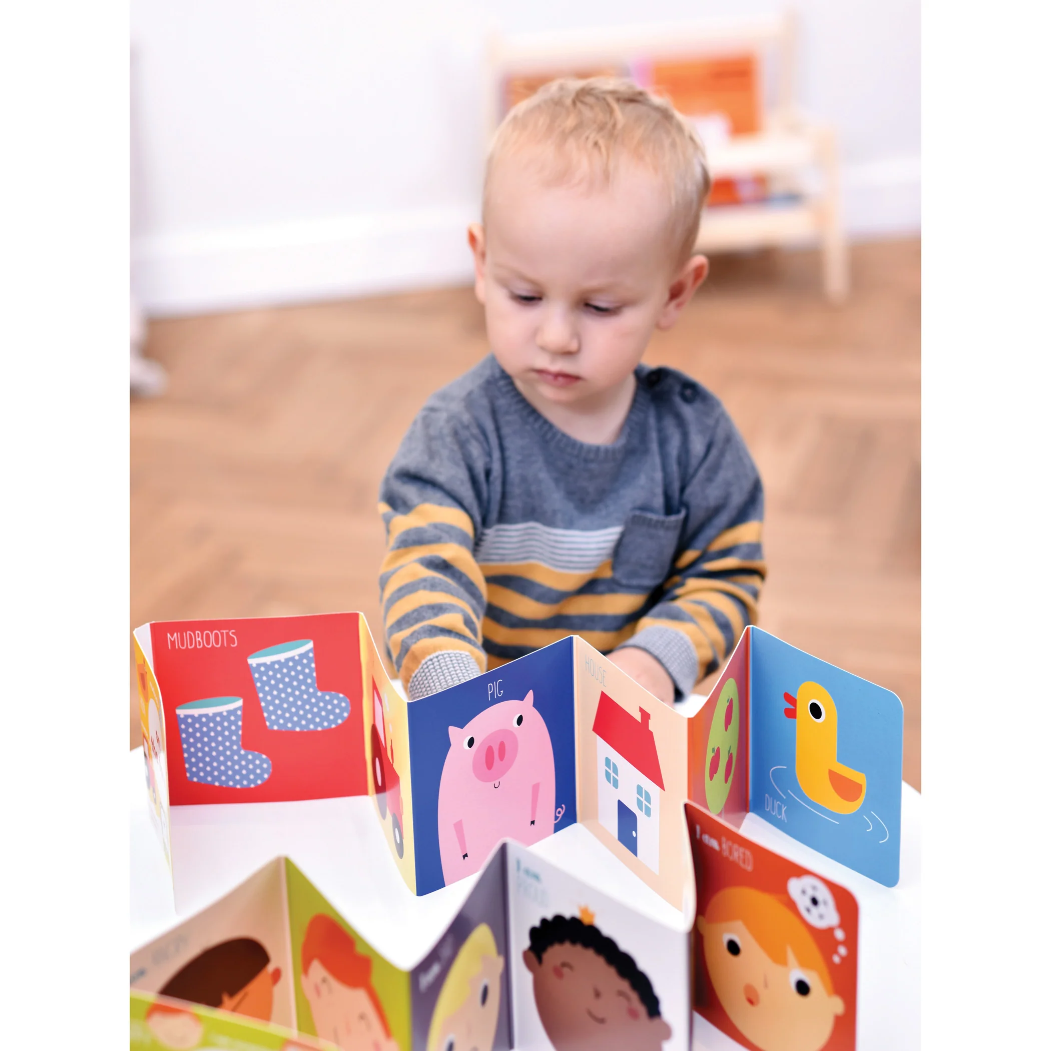 Banana Panda Little Explorers Library 4-Book Set - Image 2