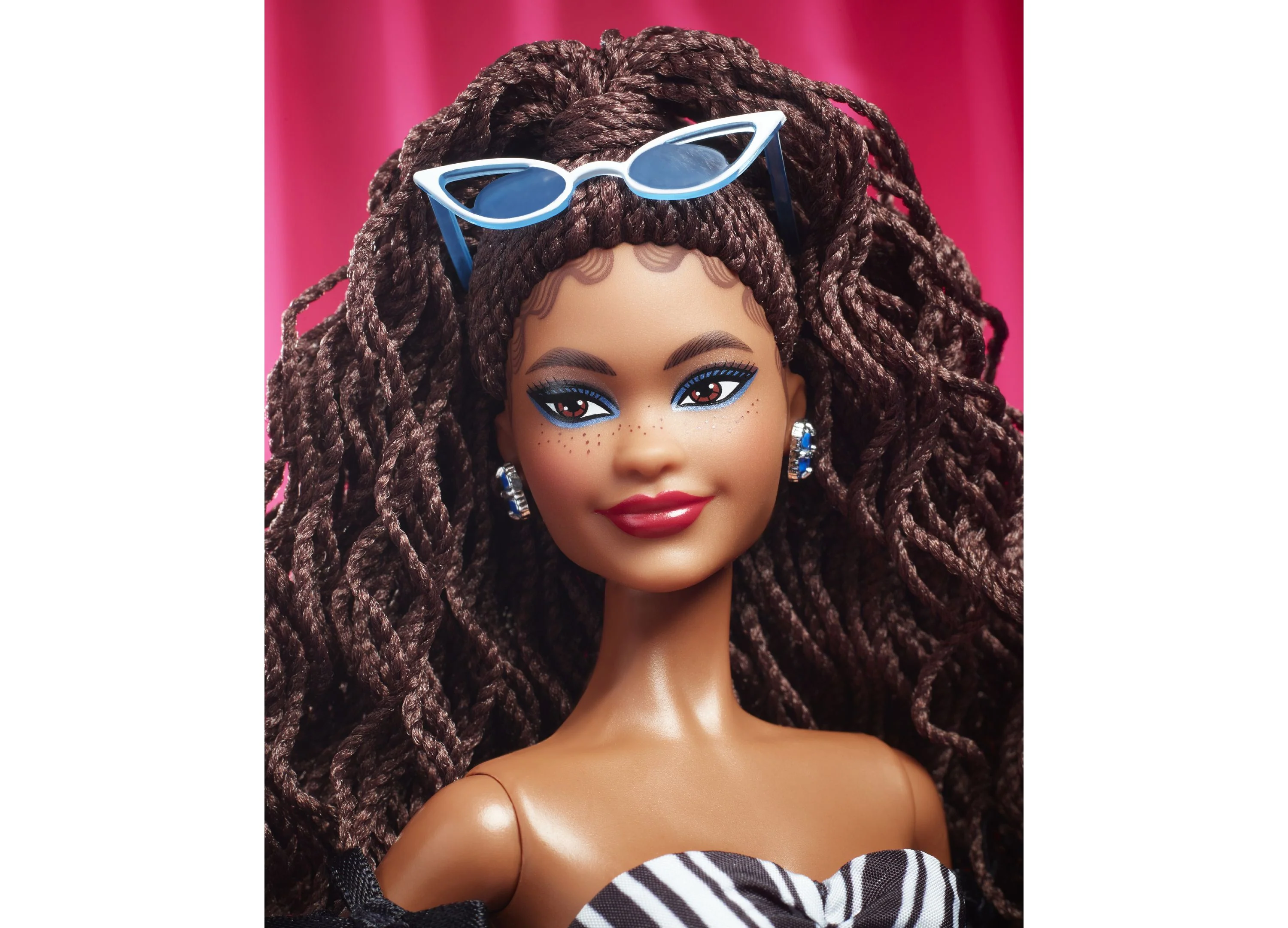 Barbie Signature 65th Anniversary 11" Collectible Doll - Gleaming Sapphire Elegance - Image 3