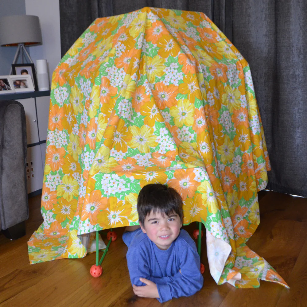 Buddy & Barney Wonderbox Workshop 85pc Glow-In-The-Dark Build-A-Fort Set - Image 4