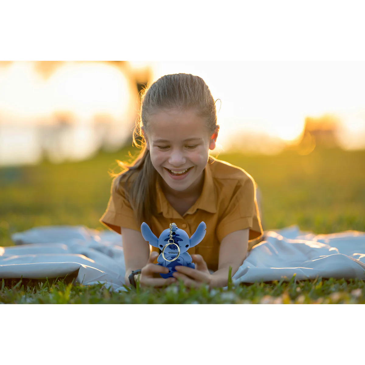 Disney Stitch My Best-E® console with LCD screen including 3 games from Disney Stitch universe - Image 5