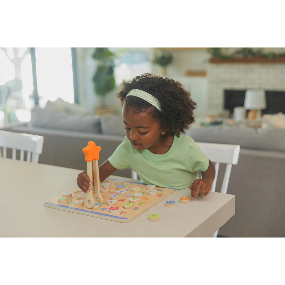 Educational Insights ABCs & Letter Sounds 26-Piece Wooden Puzzle - Image 5