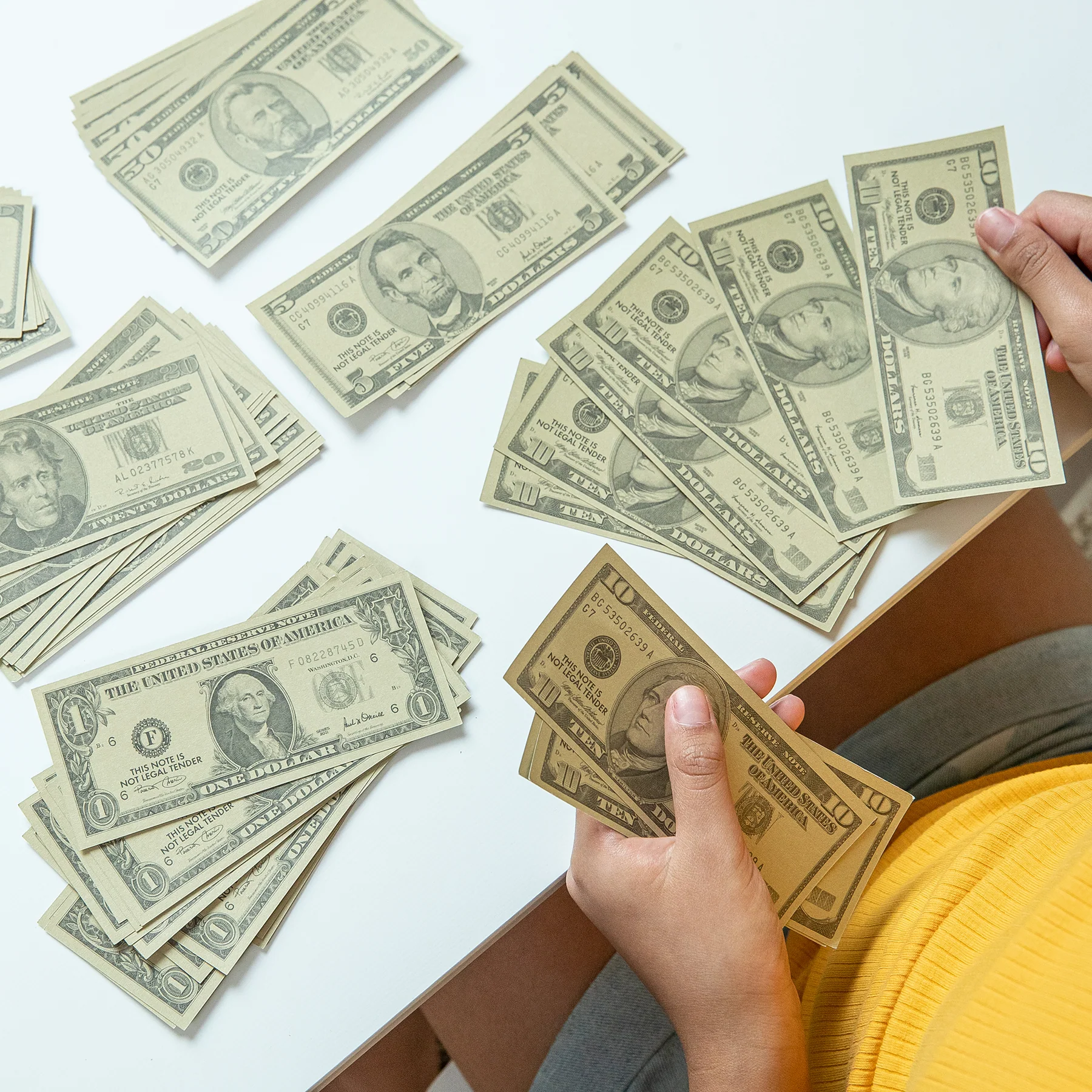 Educational Insights Play Money, Coins & Bills Deluxe Set - Realistic Pretend Currency - Image 3