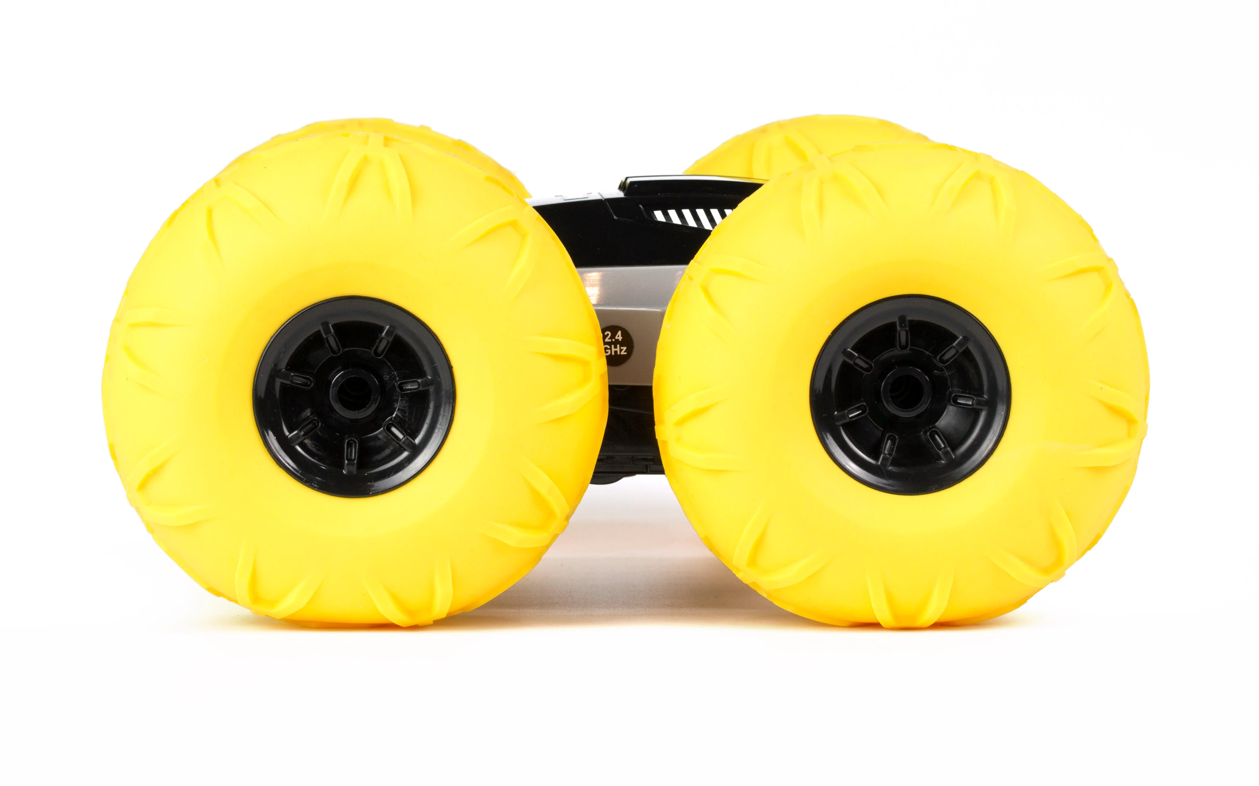 EXOST 360 Tornado Remote Control Car - High-Performance Stunts - Yellow - Image 4