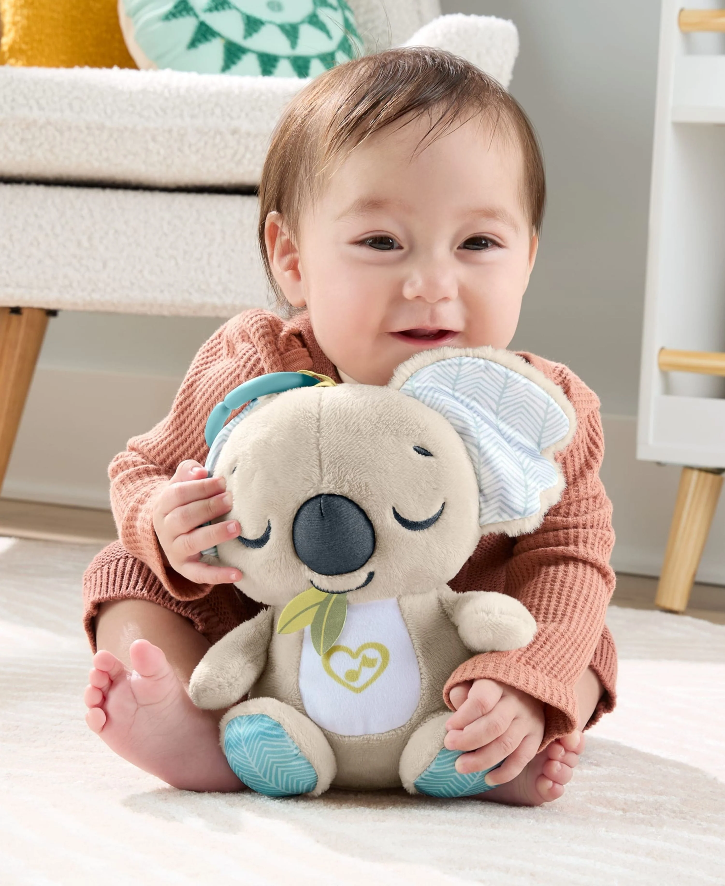 Fisher-Price On-the-Go Koala Soother - Portable Plush Toy - Image 3