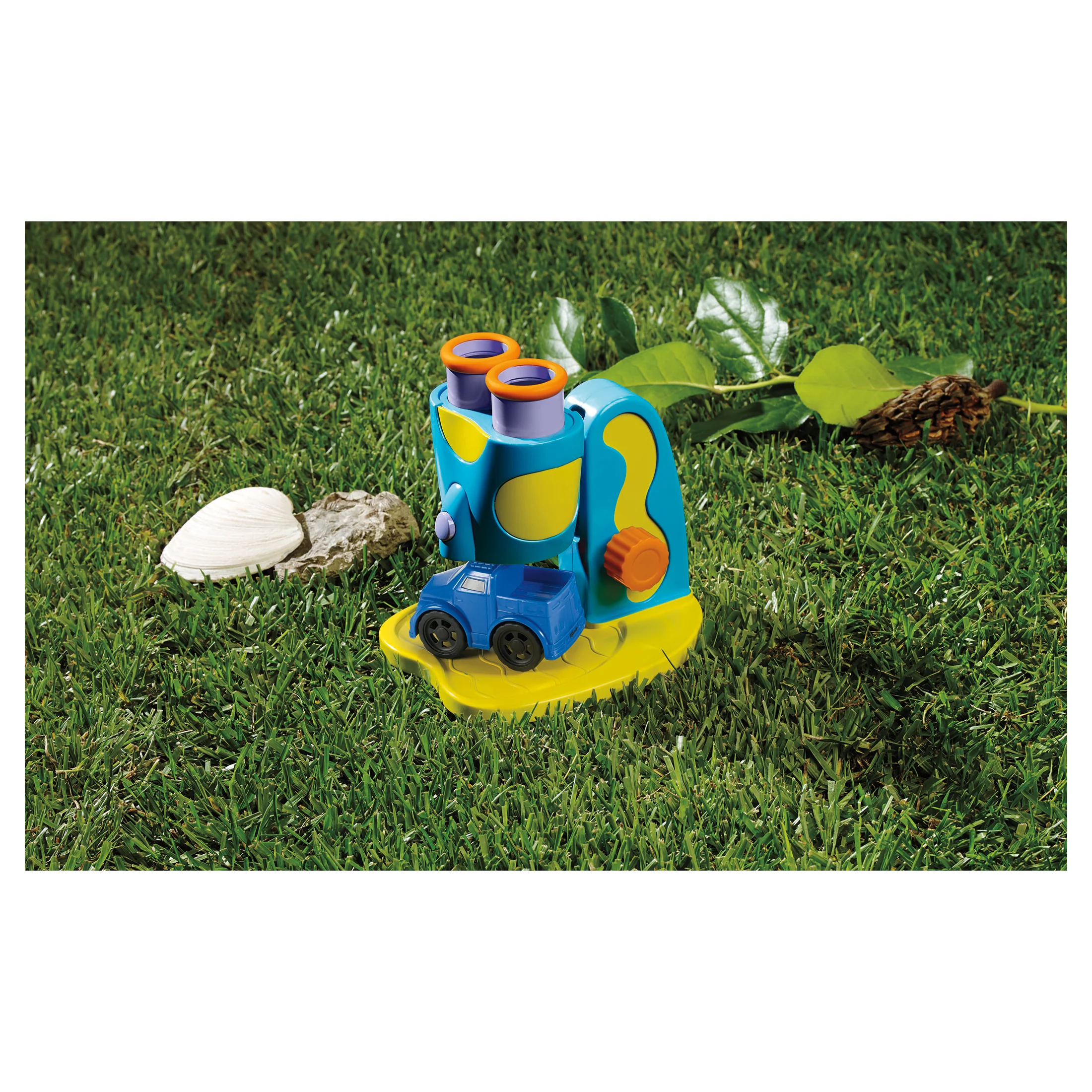 GeoSafari Jr. STEM Microscope With 8x Magnification And LED Light - Image 5