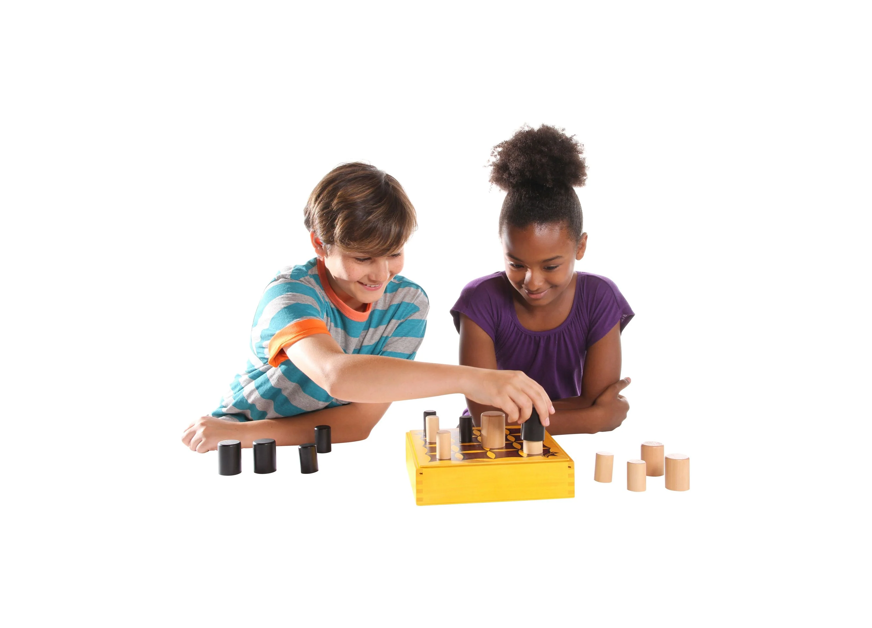Gobblet Strategy Board Game by Blue Orange Games - Image 2