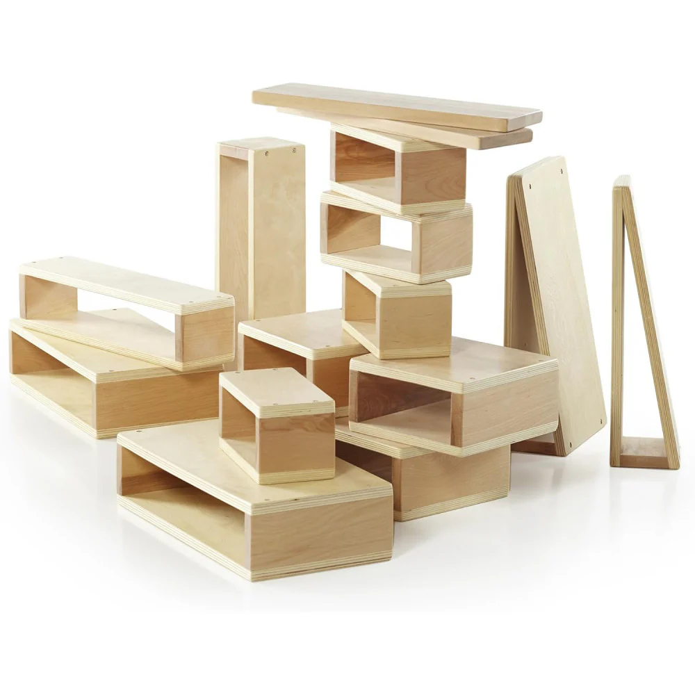 Guidecraft 16-Piece Oversized Hollow Blocks Set for Kids - Image 5