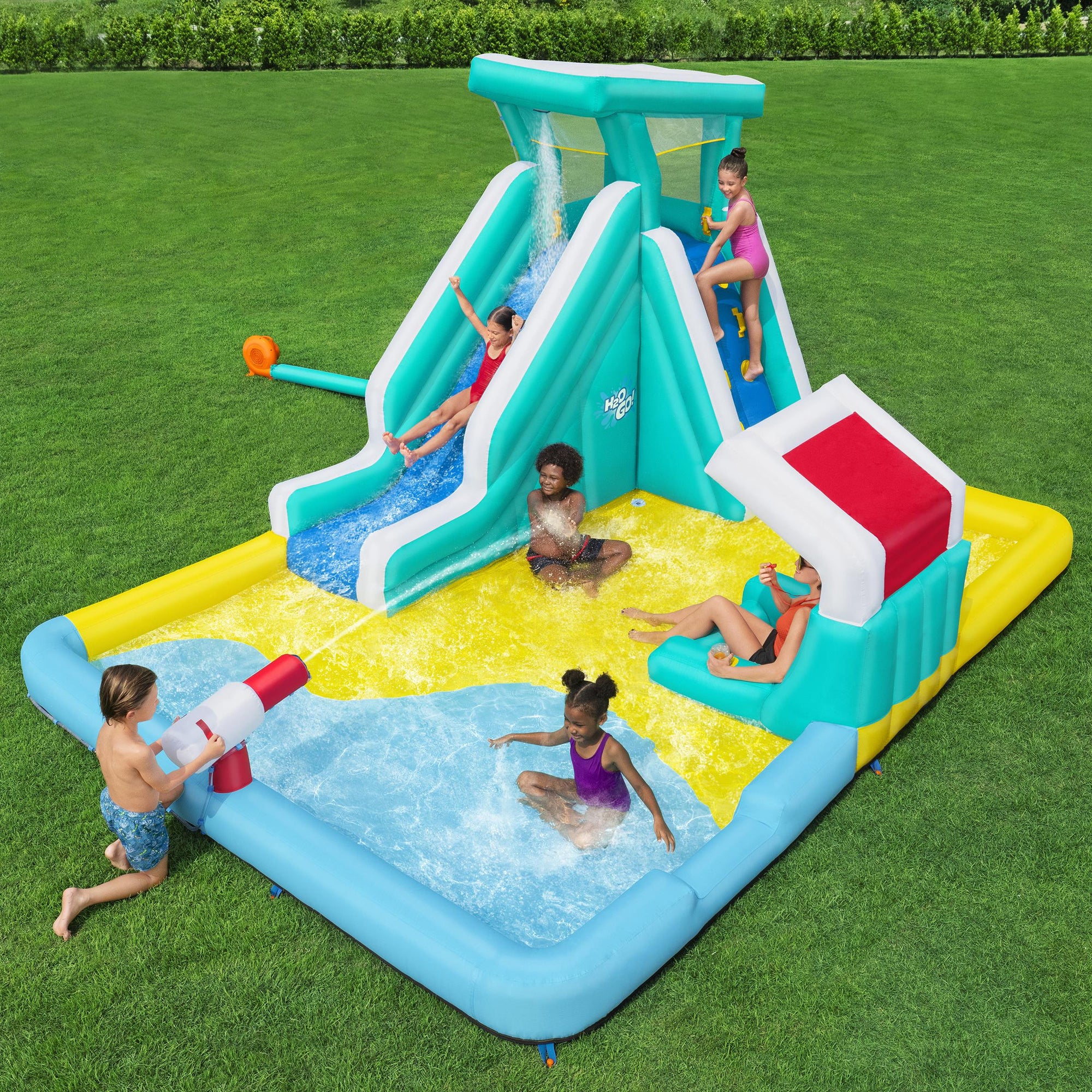H2OGO! Mega Water Park - Beach Blast Inflatable Play Area - Image 3