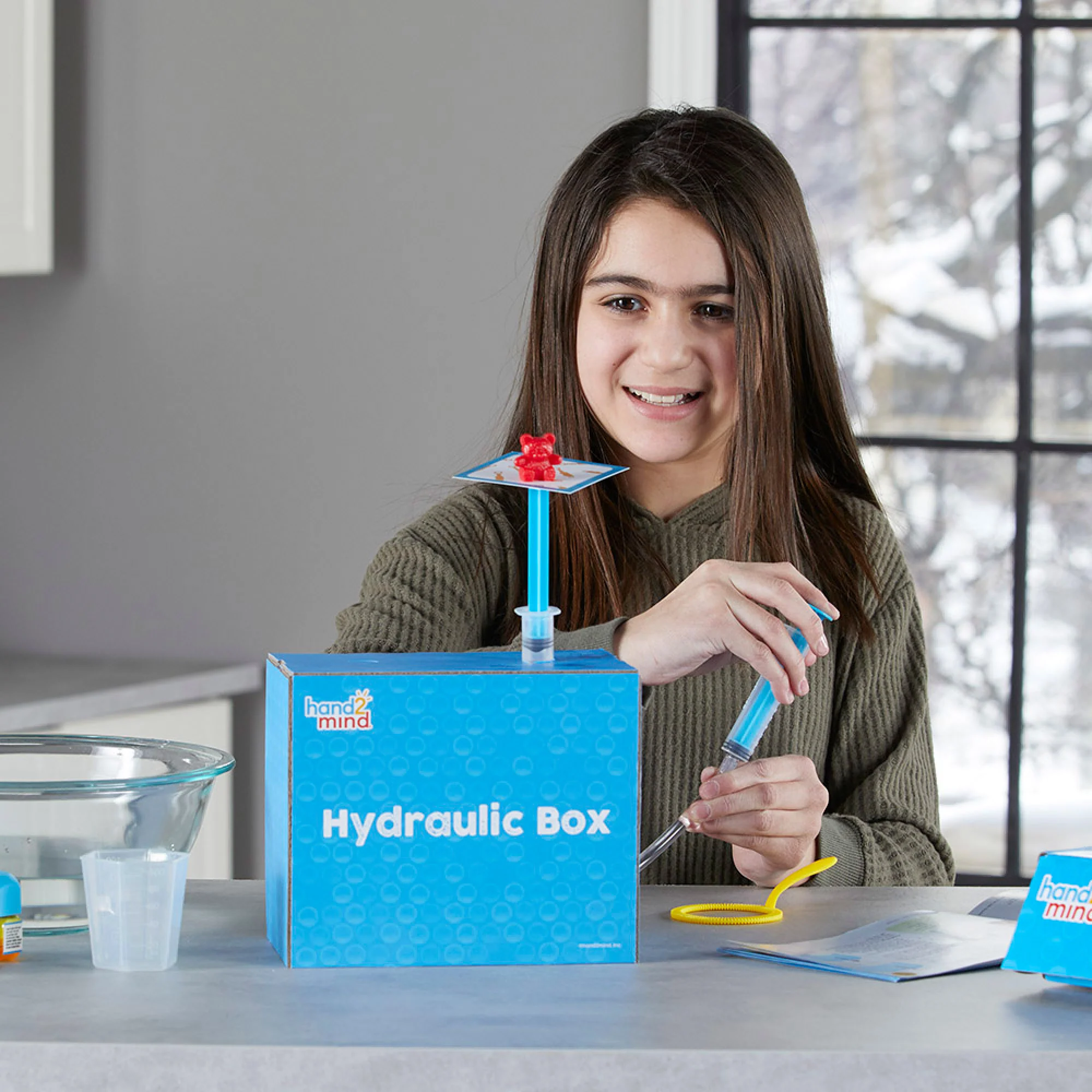 Hand2Mind H2Ohhh! Water Science Exploration Kit for Kids - Image 6