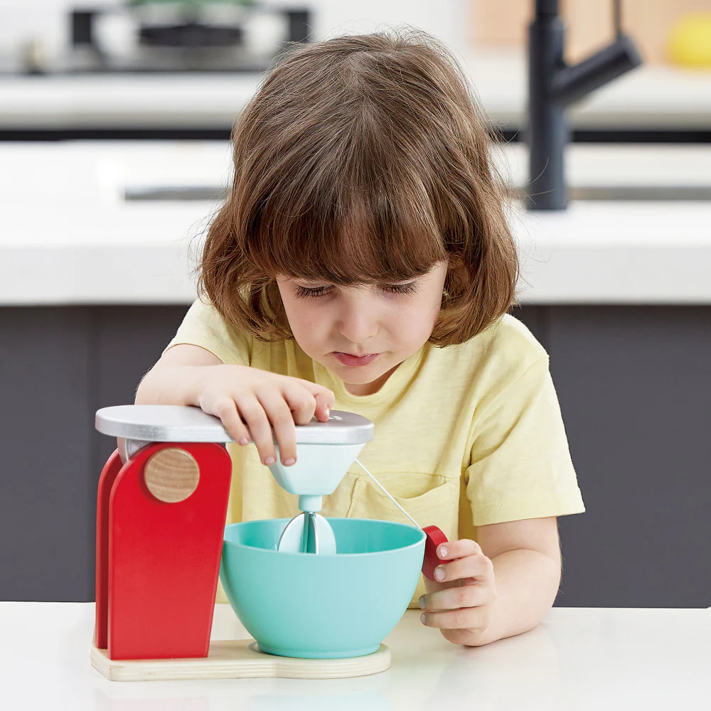 Hape Red Wooden Mix & Bake Set - Whirl & Twirl Blender Toy - Image 4