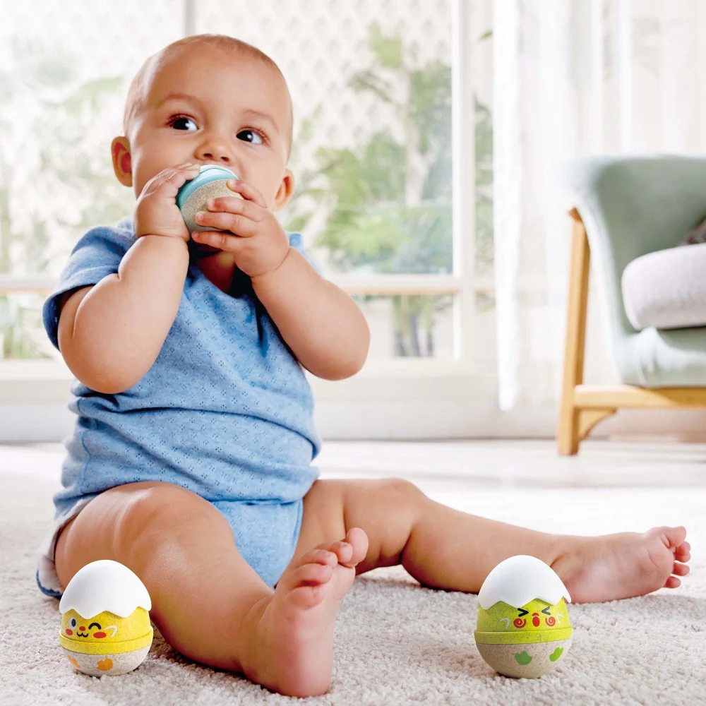 Hape Happy Hatchlings Wobble Rattles – 3pc, Emotive Eggs Edition - Image 4