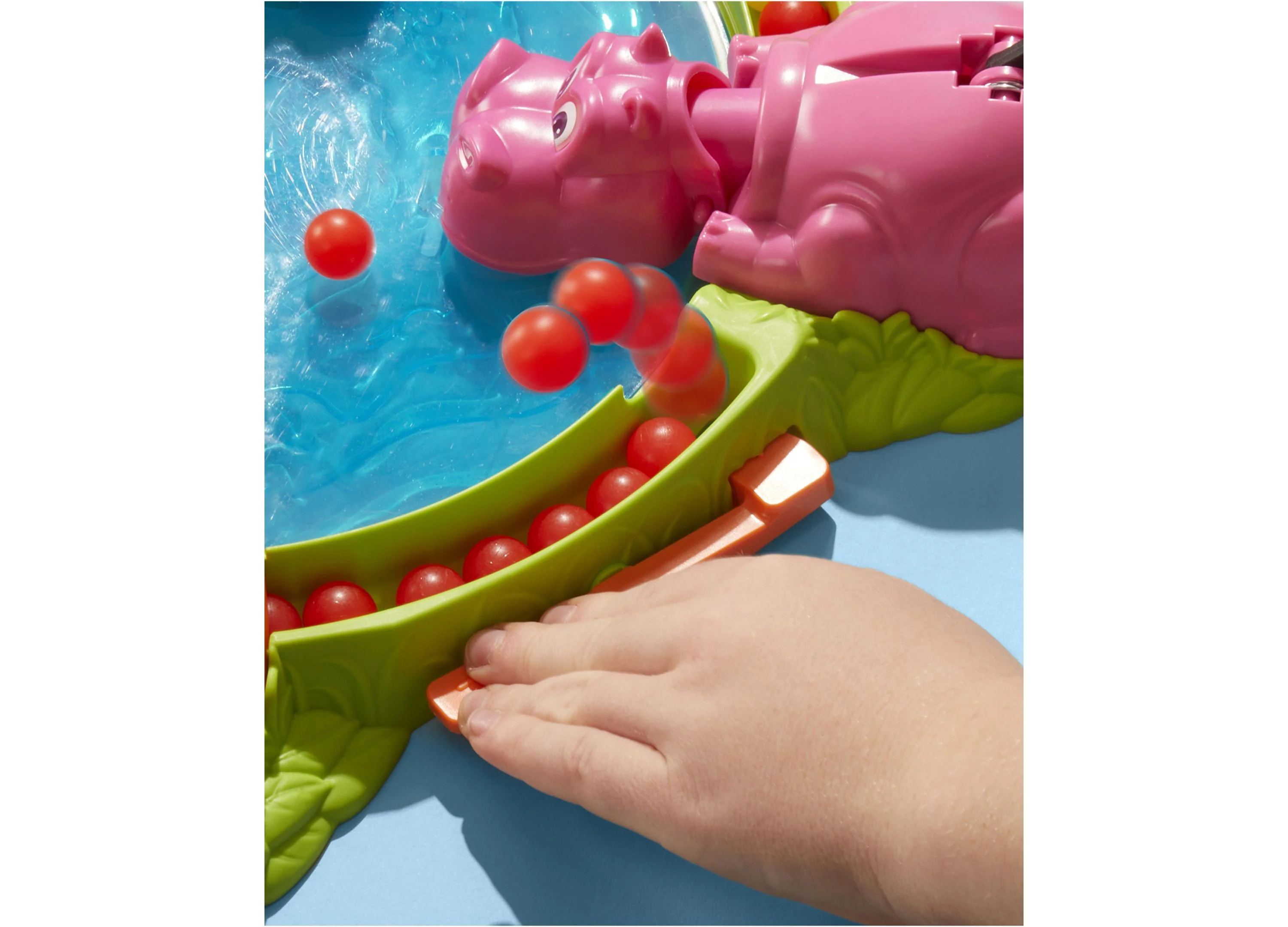Hasbro Hungry Hungry Hippos Family Board Game - Image 4