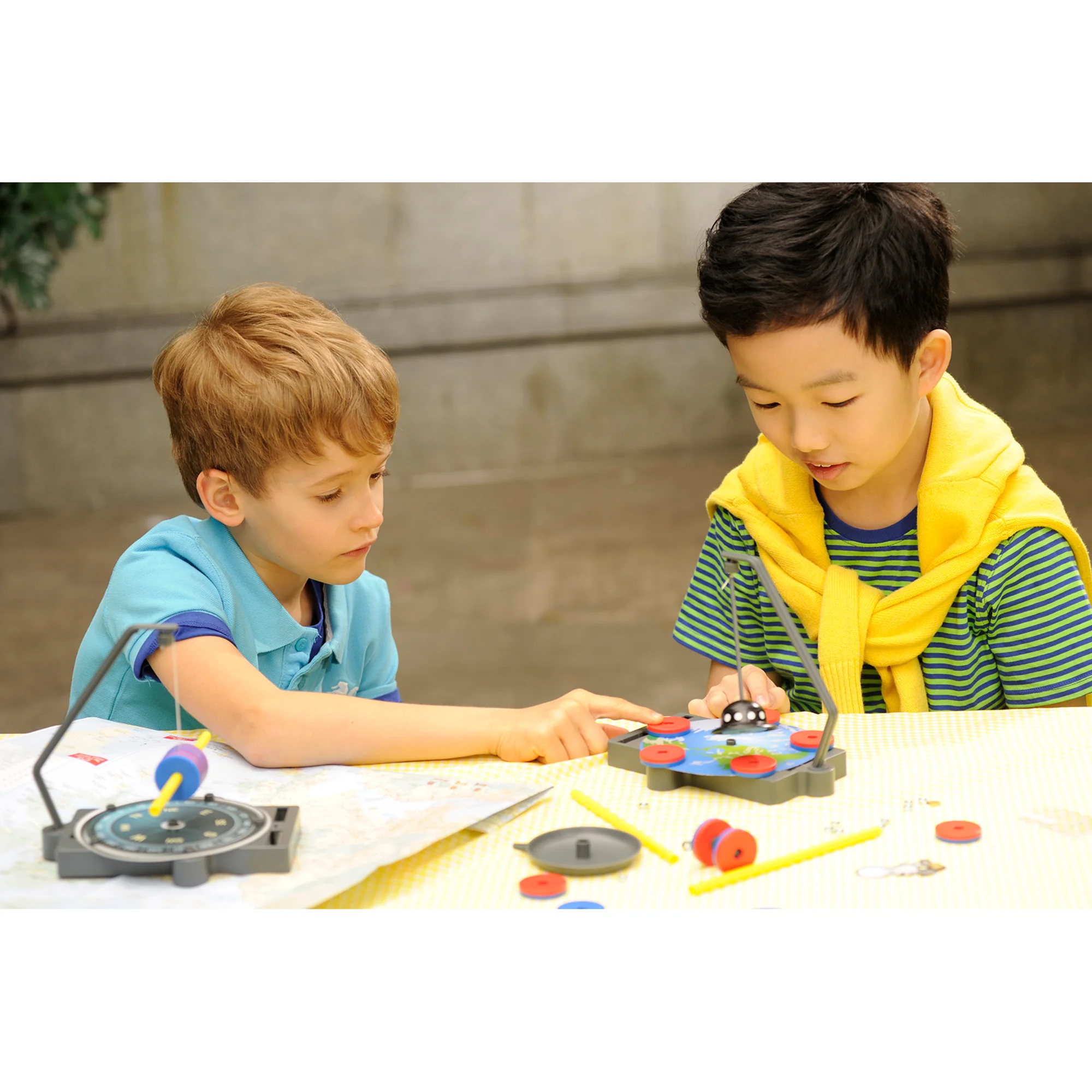 KidzLabs: Anti-Gravity Maglev - Image 4