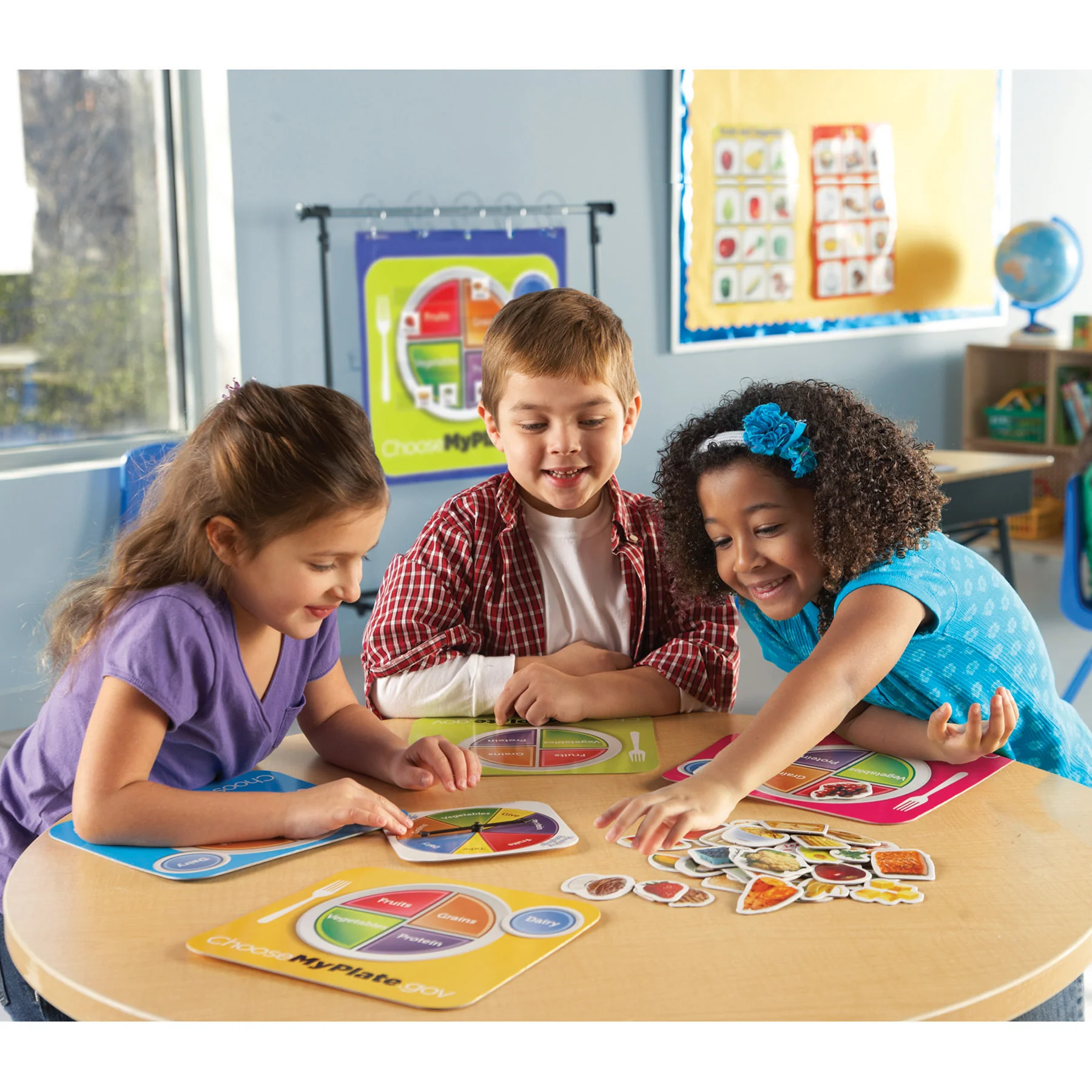 Learning Resources Healthy Helpings MyPlate Nutritional Game - Image 3