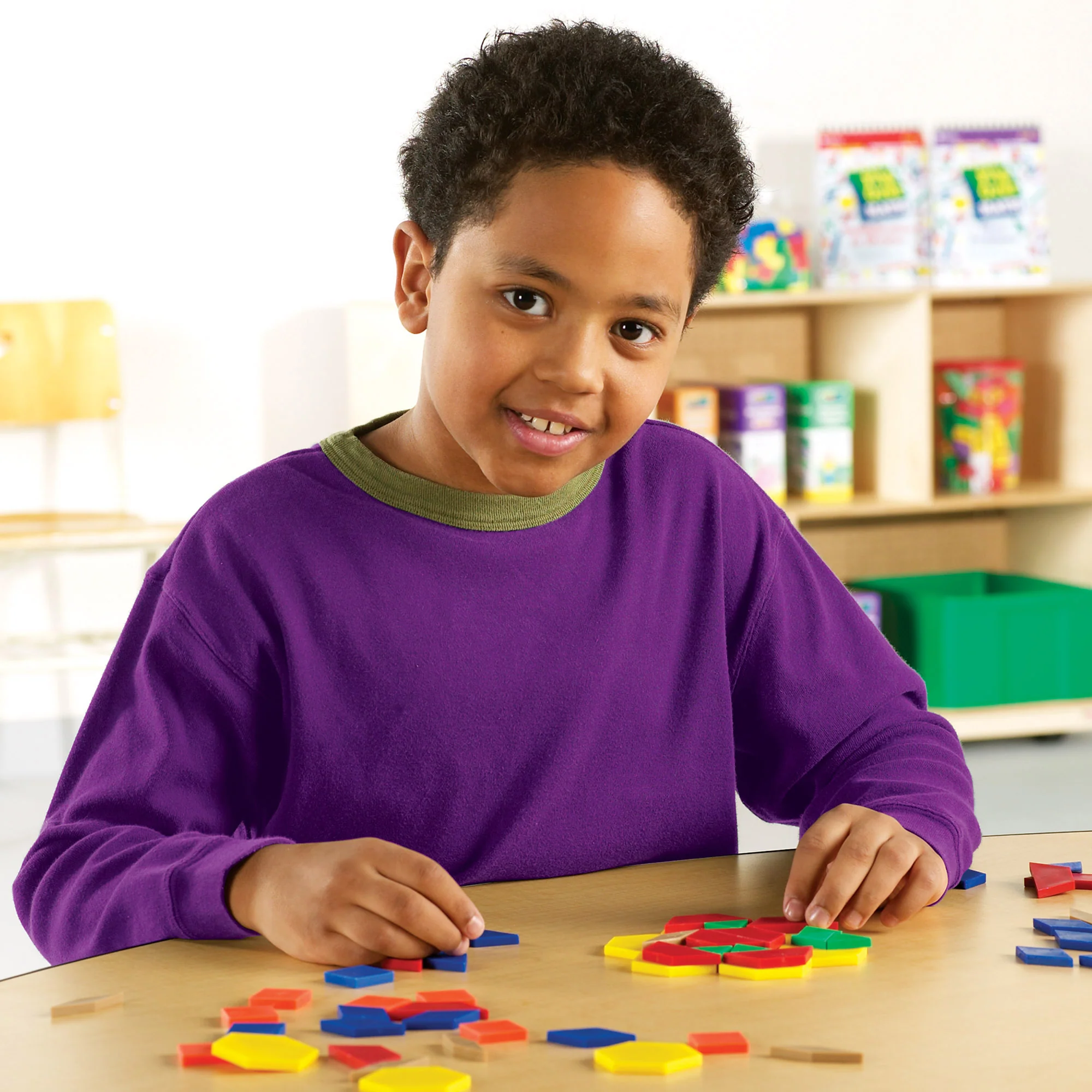 Learning Resources Geometry Pattern Blocks - Educational Toy - 250 Pieces - Image 2