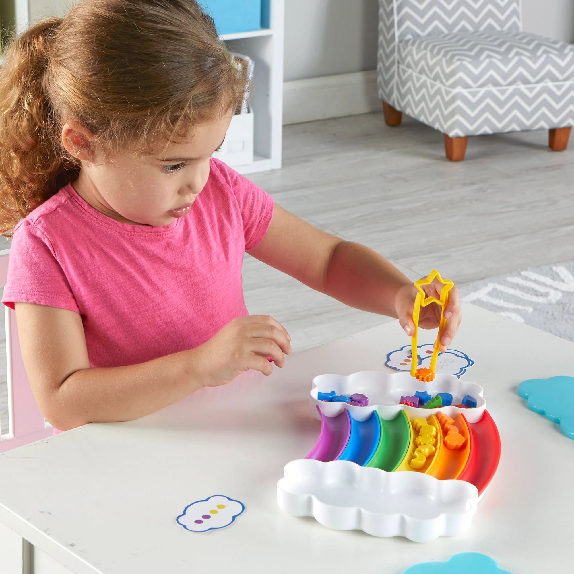 Learning Resources Rainbow Sorting Trays - Colorful Educational Toy for Early Math Skills - Image 5