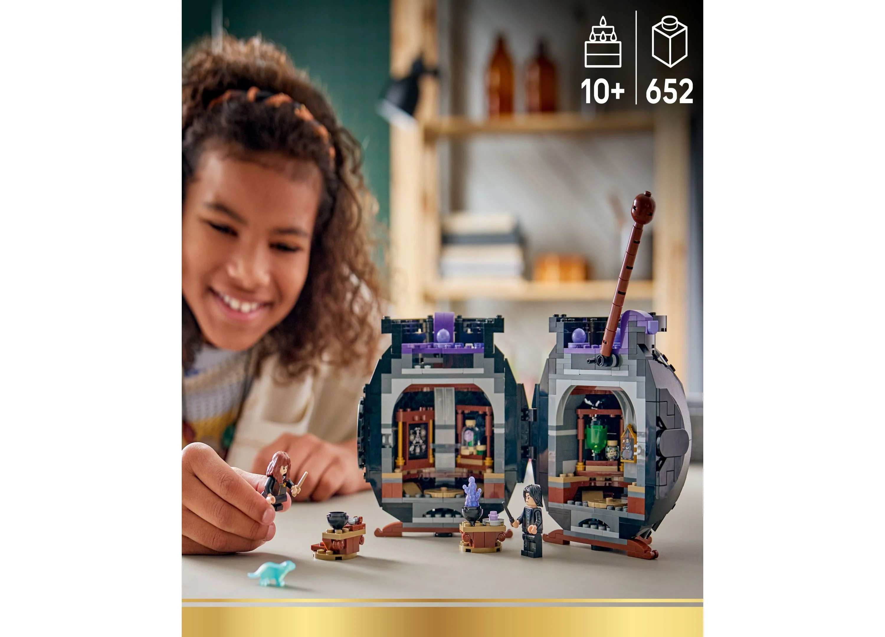 LEGO Harry Potter 652-Piece Secret Potions Classroom Building Kit - 76464 - Image 5