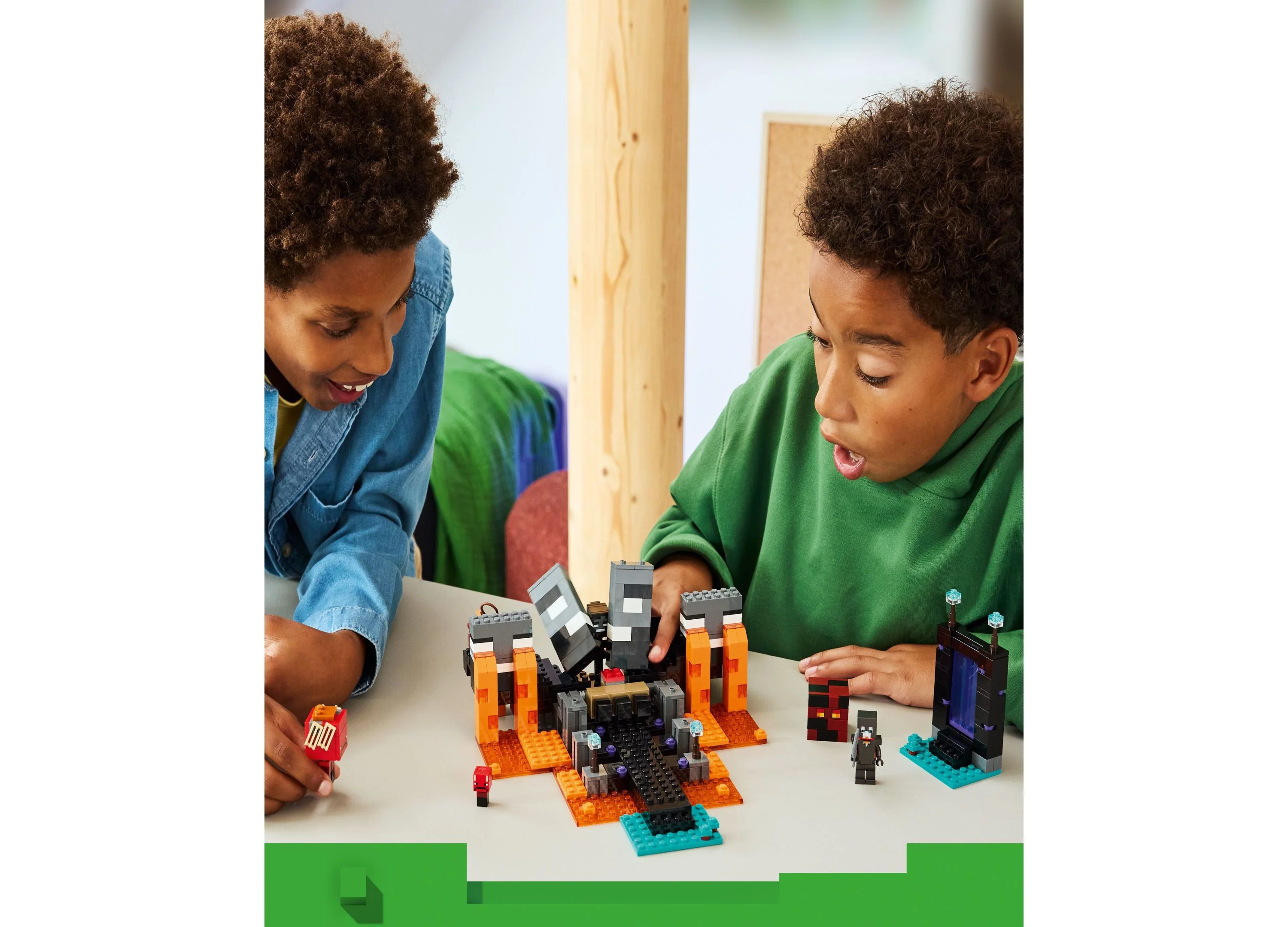 LEGO Minecraft Wither Battle Adventure Set 21590 - 494 Pieces - Image 3