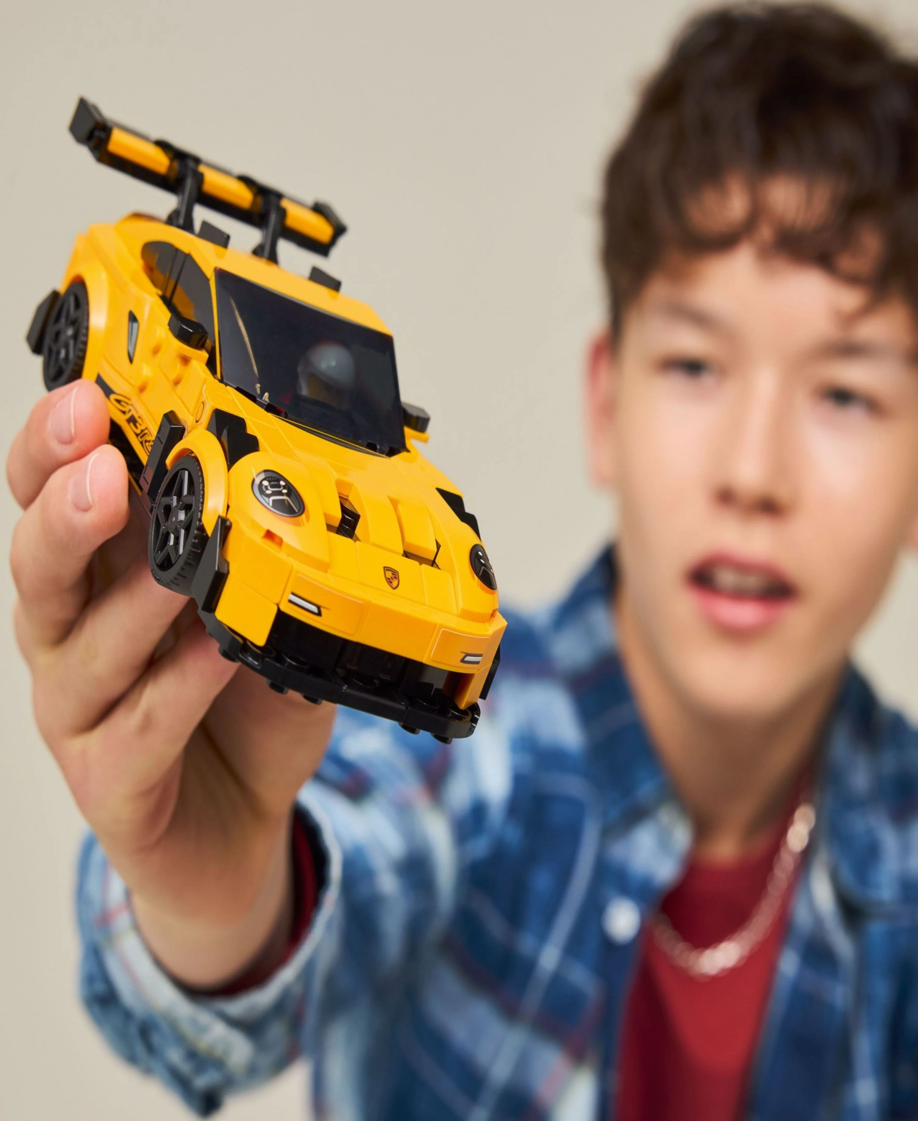 LEGO Speed Champions Porsche 911 GT3 RS Super Car - 348 Pieces - Image 4