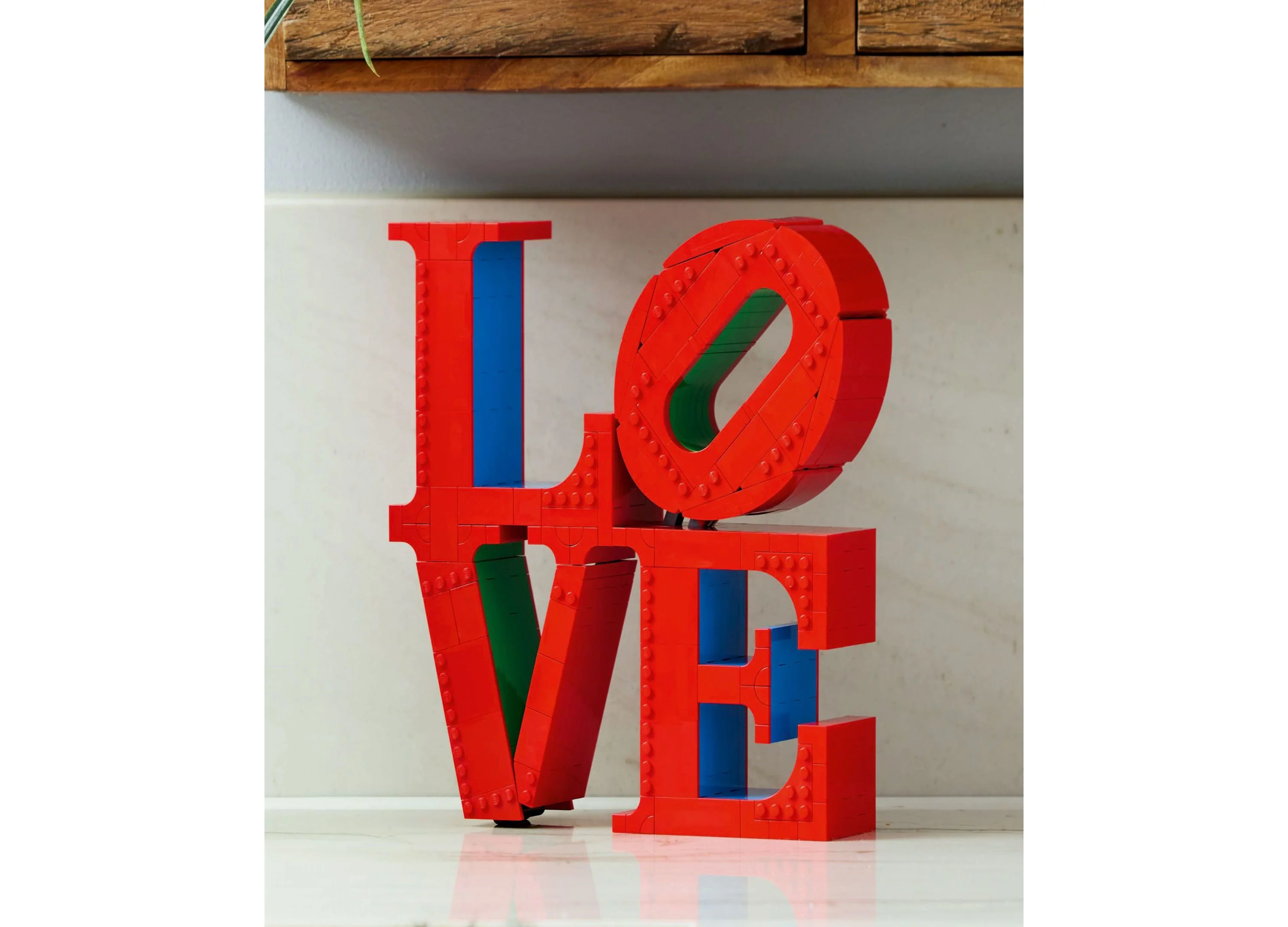 LEGO Art Love Sculpture Building Kit for Adults 31214 - Pop Art Icon - Image 5