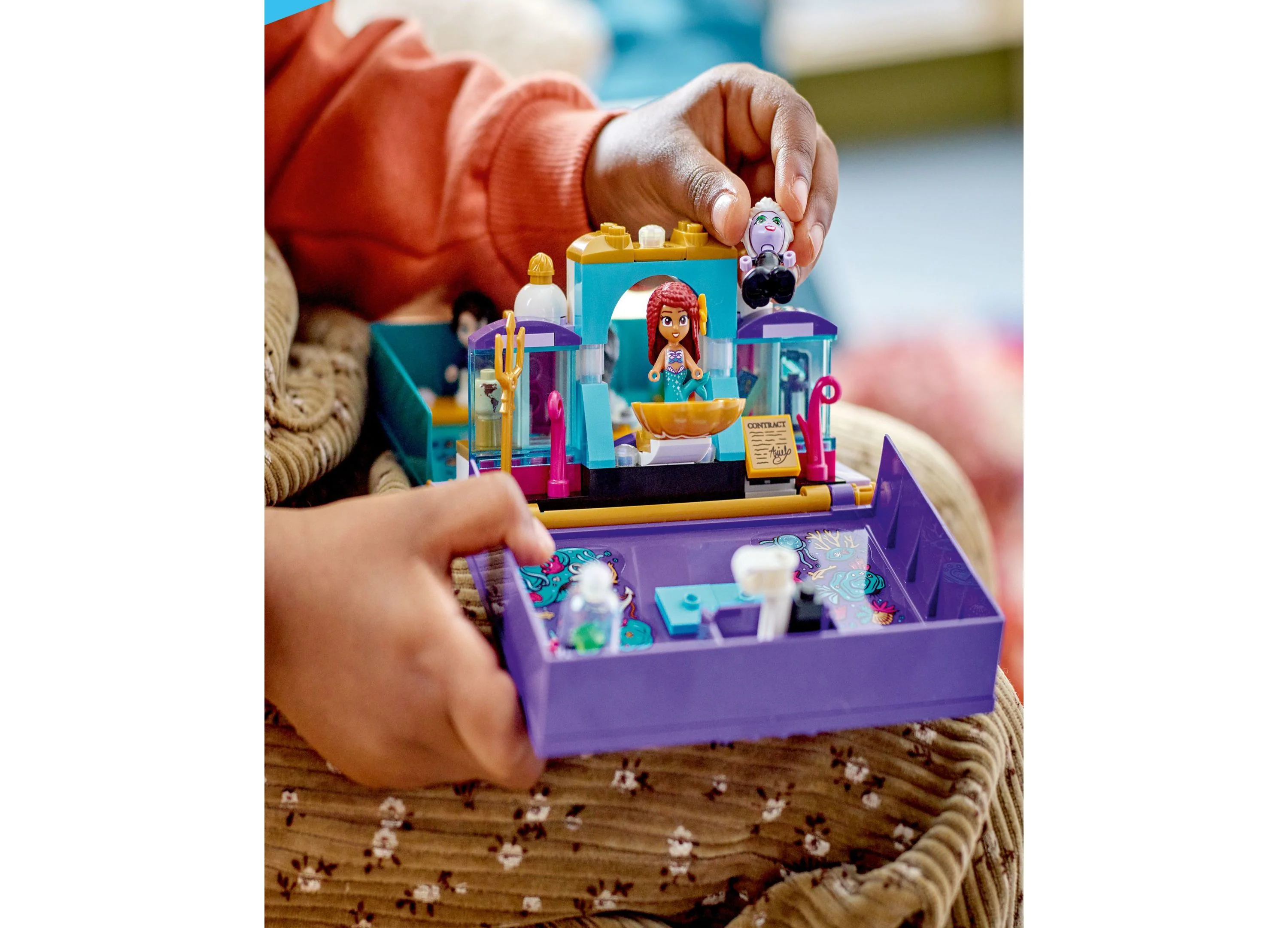 LEGO Disney Princess The Little Mermaid Story Book Building Set - 134 Pieces - Image 4