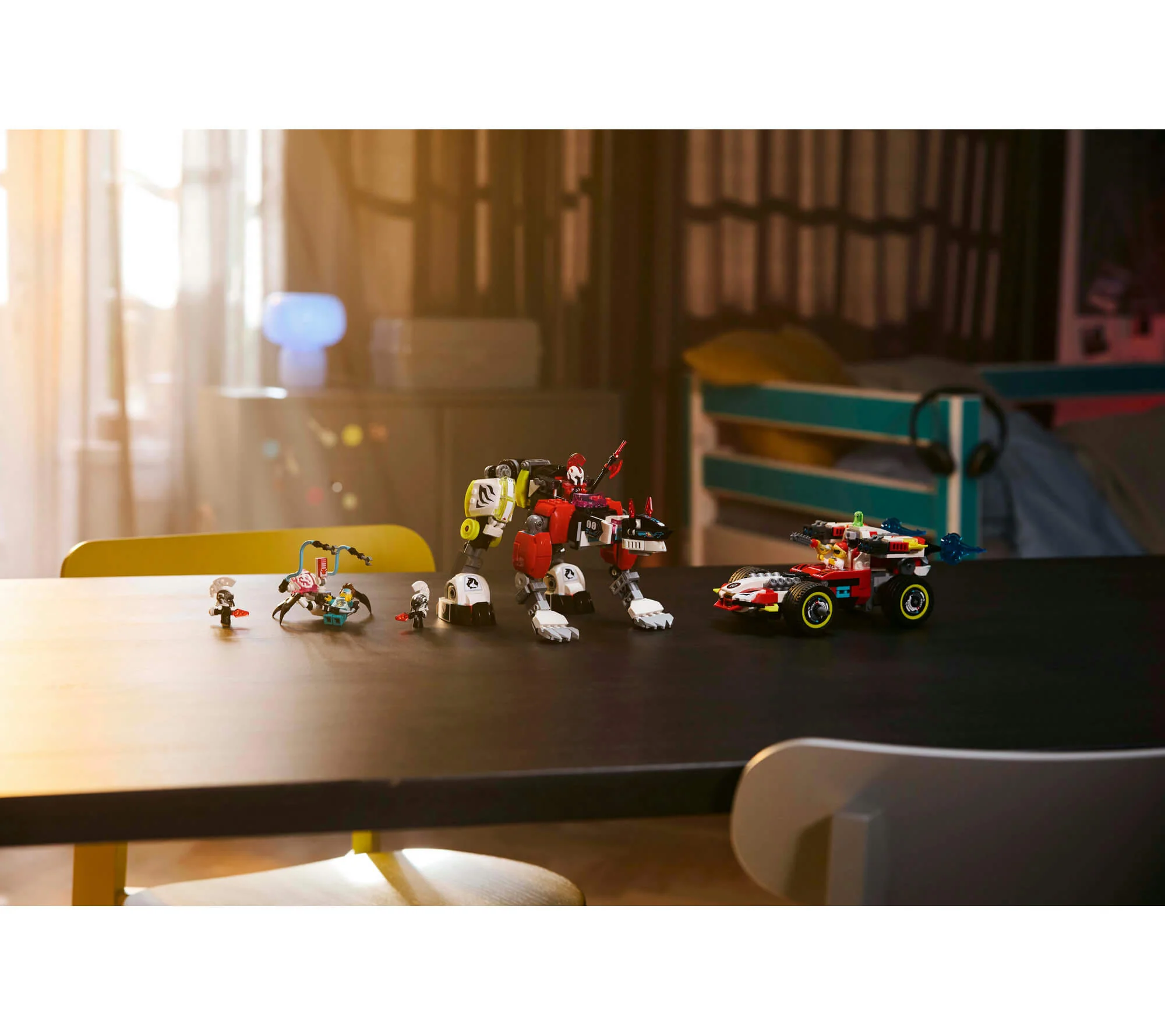 LEGO DREAMZzz Cooper's Tiger Mech & Zero's Hot Rod Car 1006-Piece Set - Image 4