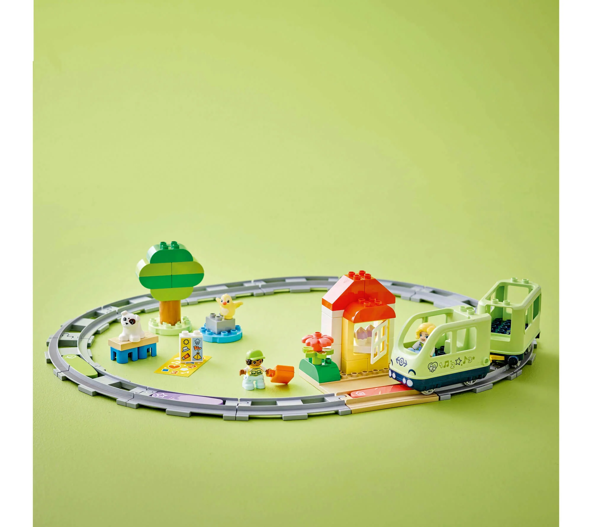 LEGO DUPLO Town 57-Piece Interactive Adventure Train Set 10427 - Image 4
