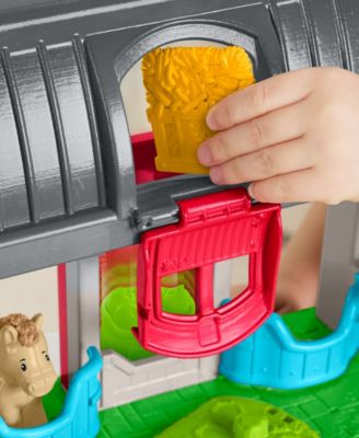 Little People Friendly Horses Stable Toddler Playset - 6 Pieces - Image 3