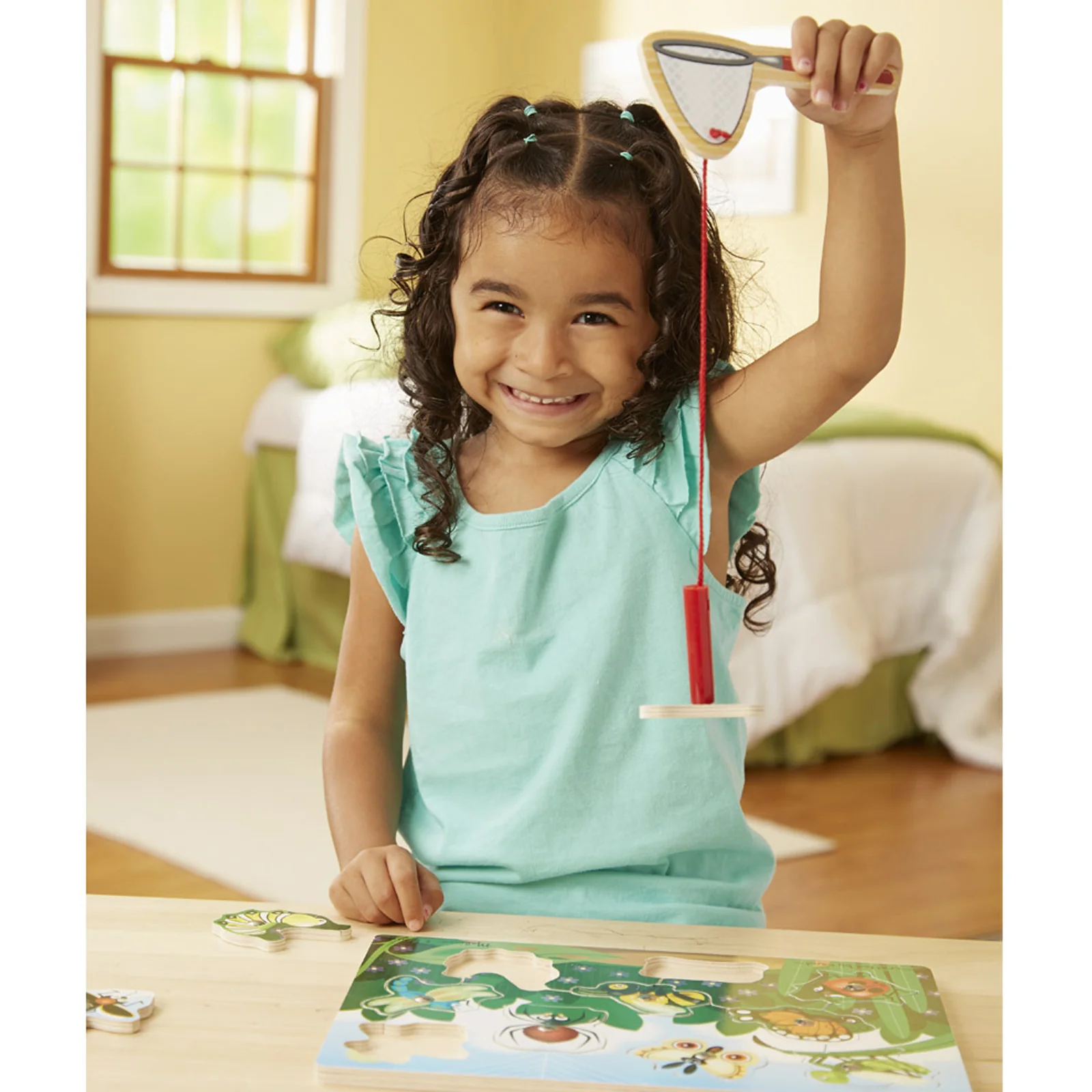 Melissa & Doug Garden Bug Magnetic Wooden Puzzle - 10 pc - Image 5