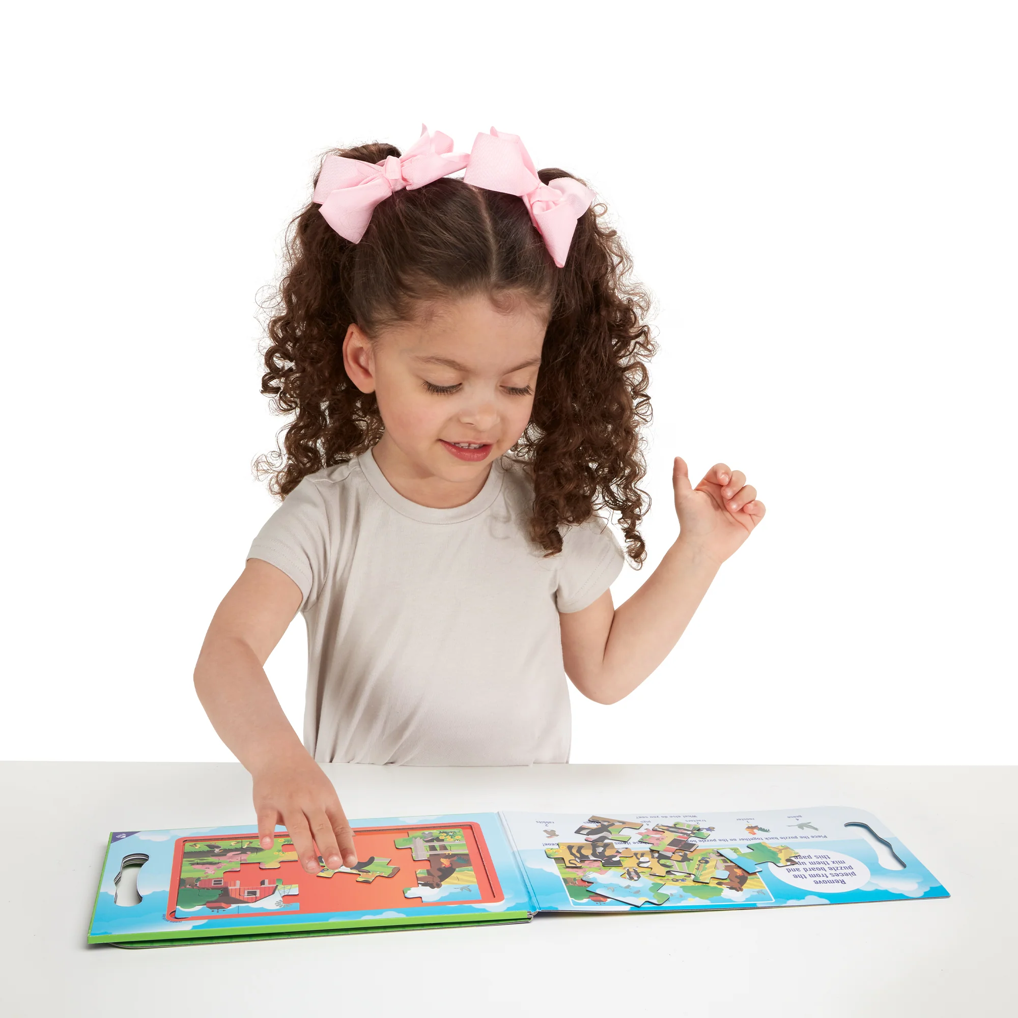 Melissa & Doug On the Farm 2-Pack Magnetic Puzzles - 15 pc each - Image 8
