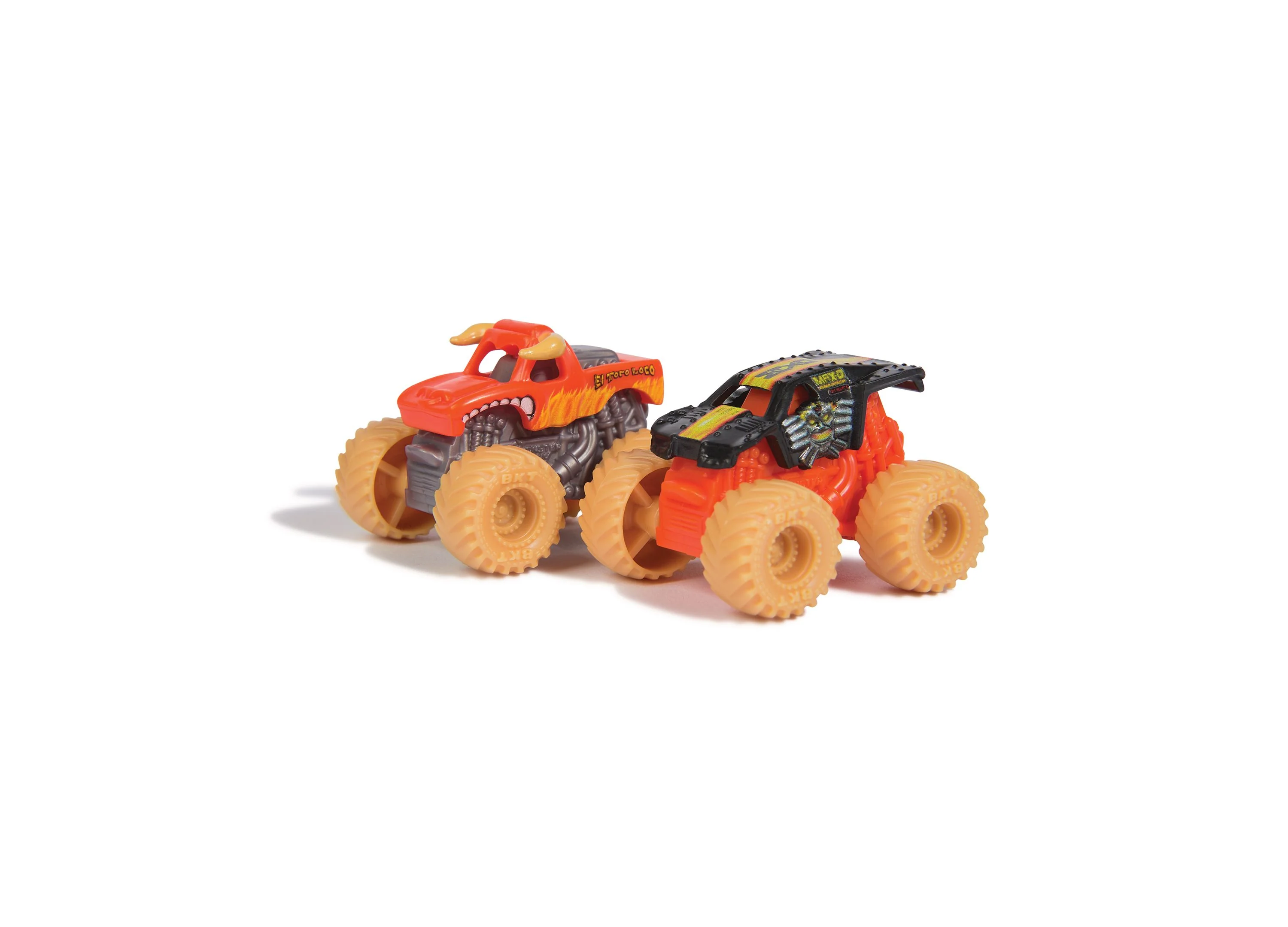 Monster Jam Mini Scorpion Playset with El Toro Loco and Max-D Trucks - Image 4