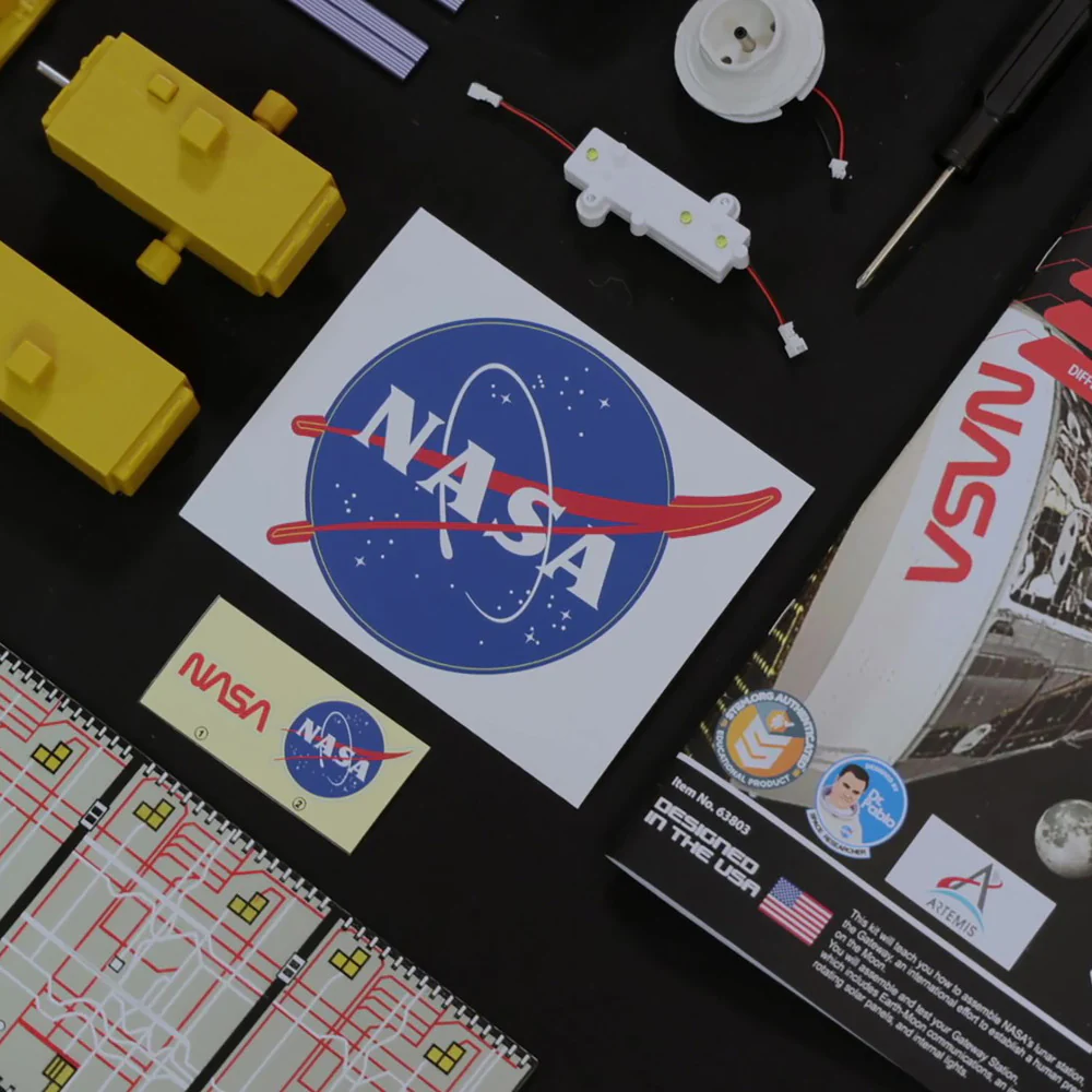 NASA Future Explorers: Gateway Space Station Interactive Model - Build & Learn STEM Toy for Ages 8+ - Image 8