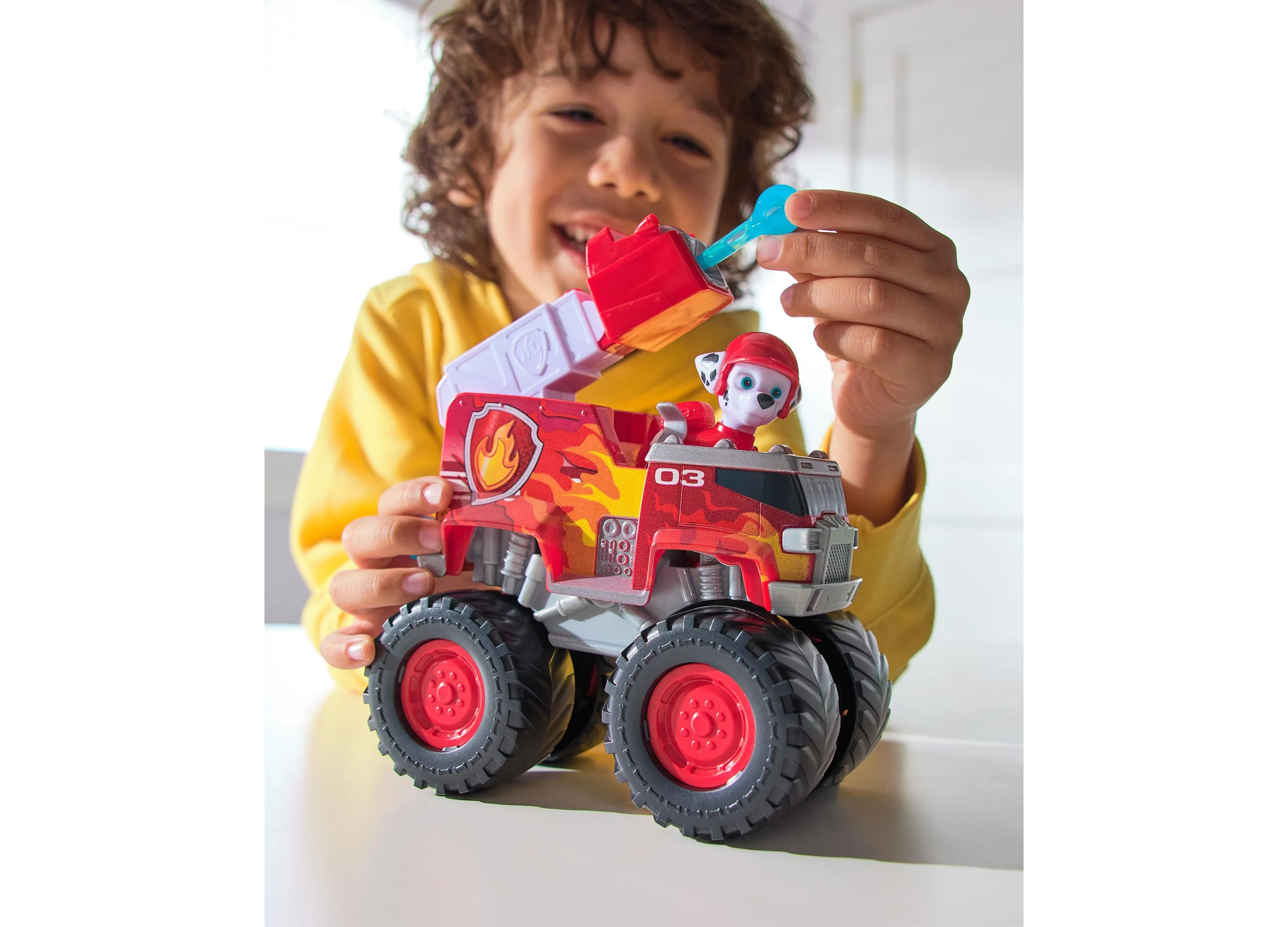 Paw Patrol Marshall's Rescue Wheels Fire Truck - Oversized - Image 7
