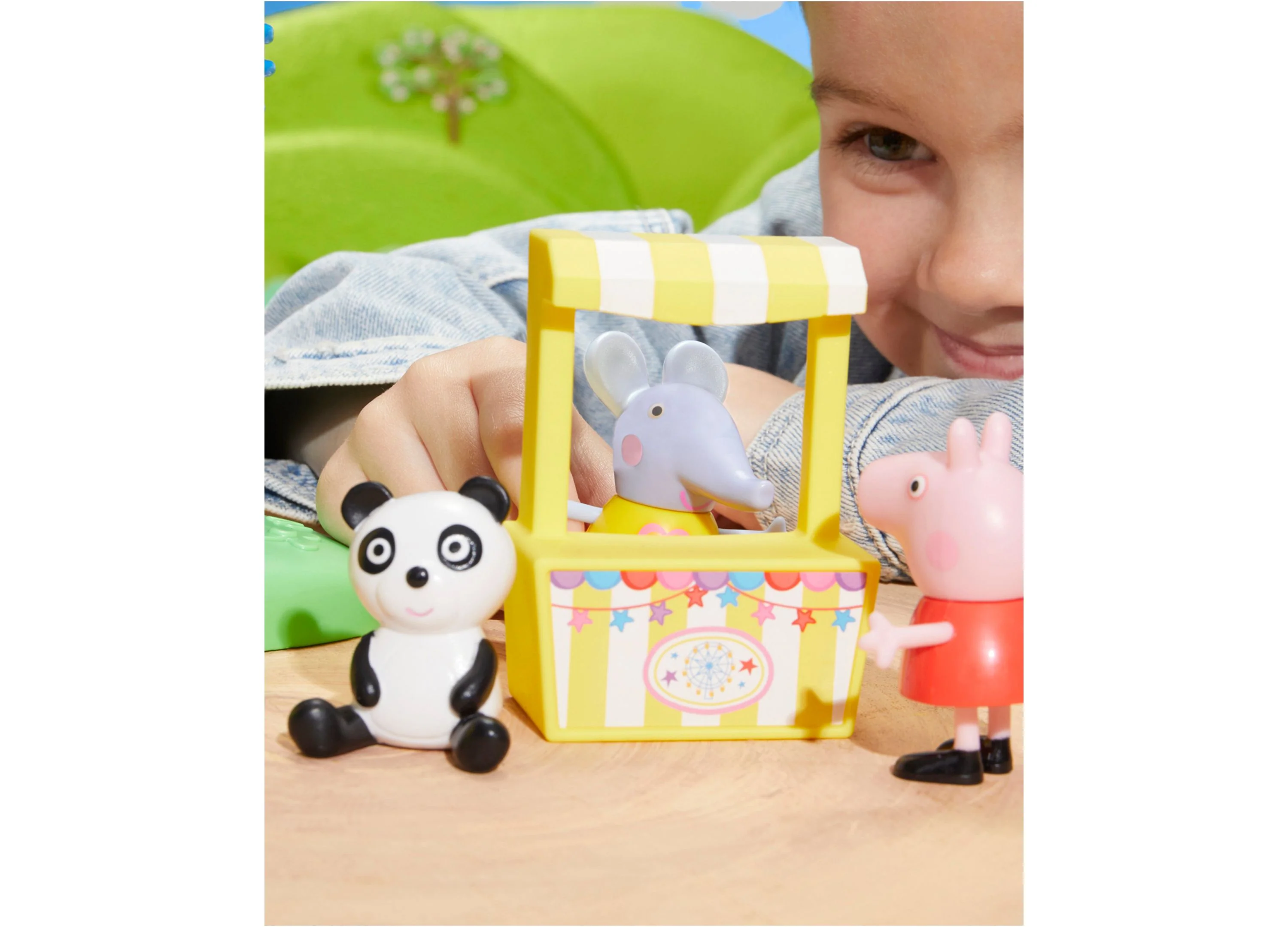 Peppa Pig Peppa's Fun Fair Playset with Spinning Ferris Wheel - Image 18