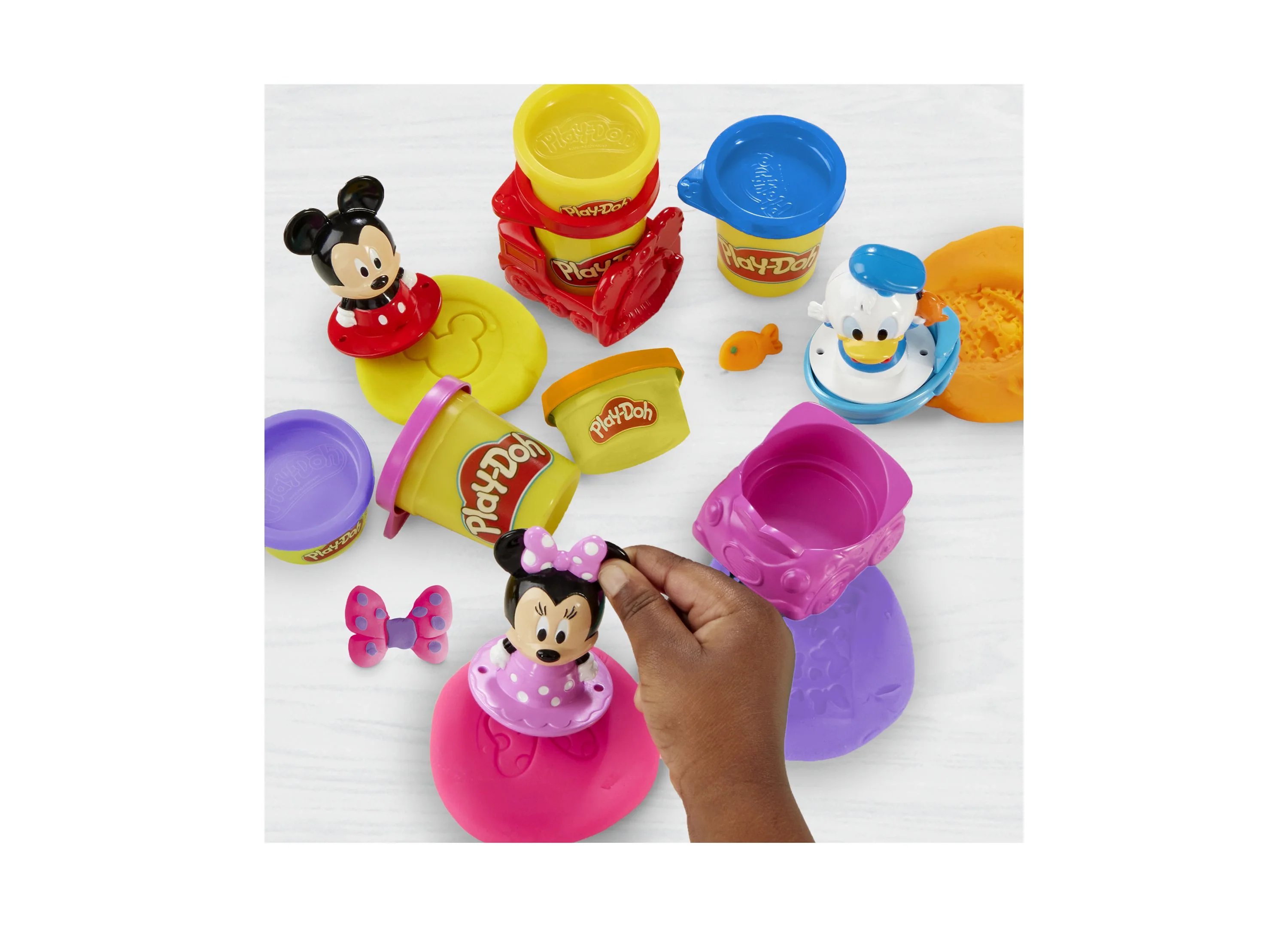 Play-Doh Disney Junior Mickey Mouse Stamp and Go Creative Megapack - Image 7