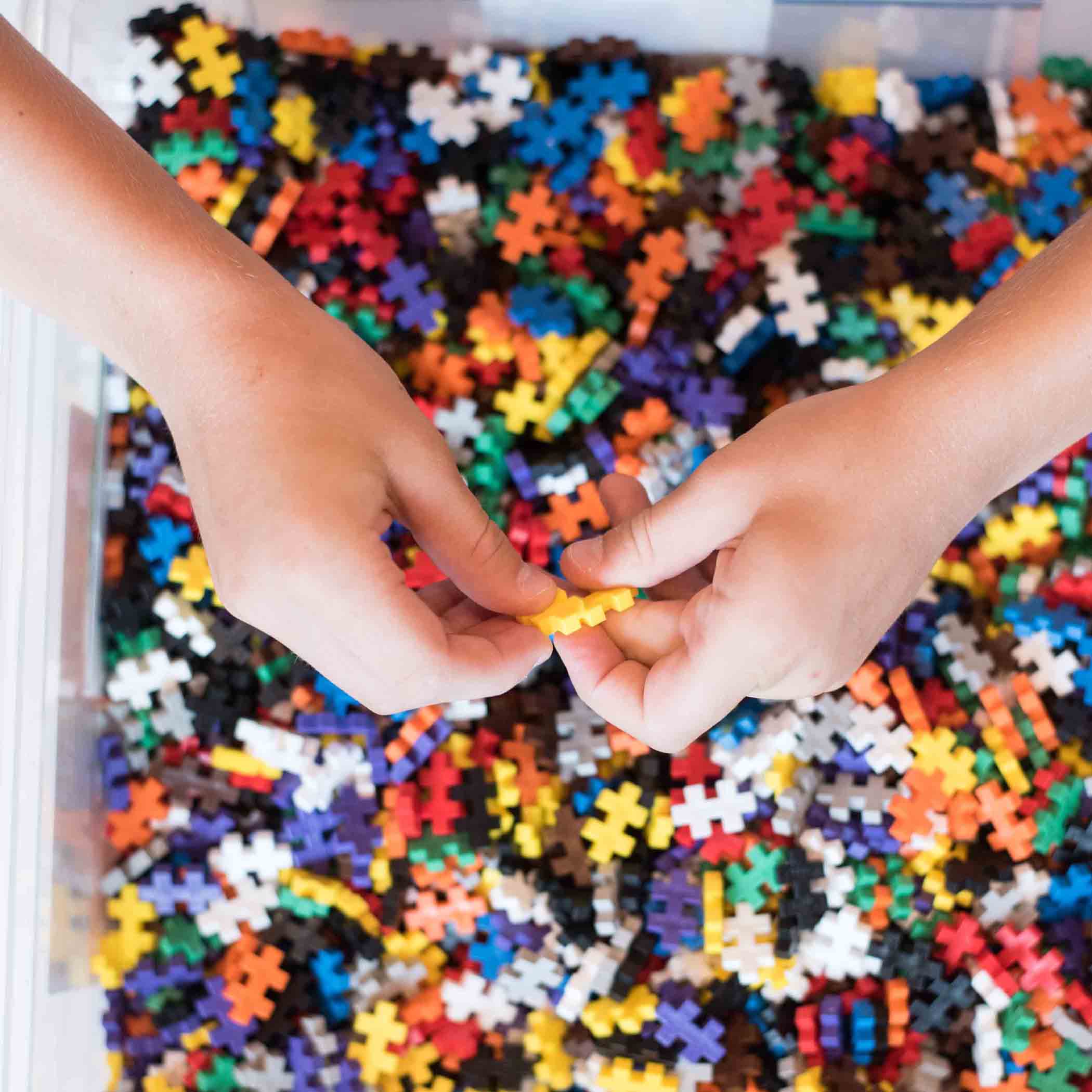 Plus-Plus School Set - 3600 Pieces in Basic, Neon, & Pastel Colors - Image 3