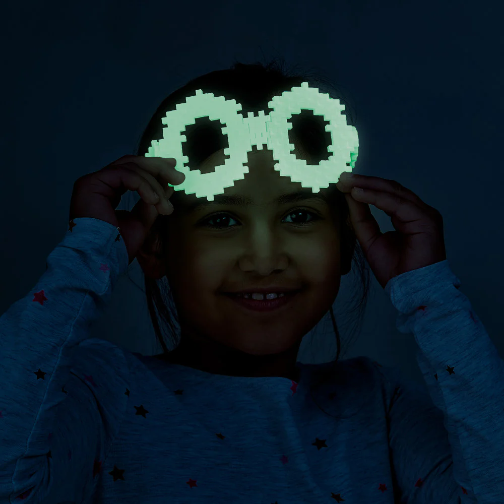 Plus-Plus Super Tube - Glow in the Dark Mix - 500 Pieces for Kids Ages 5+ - Image 7
