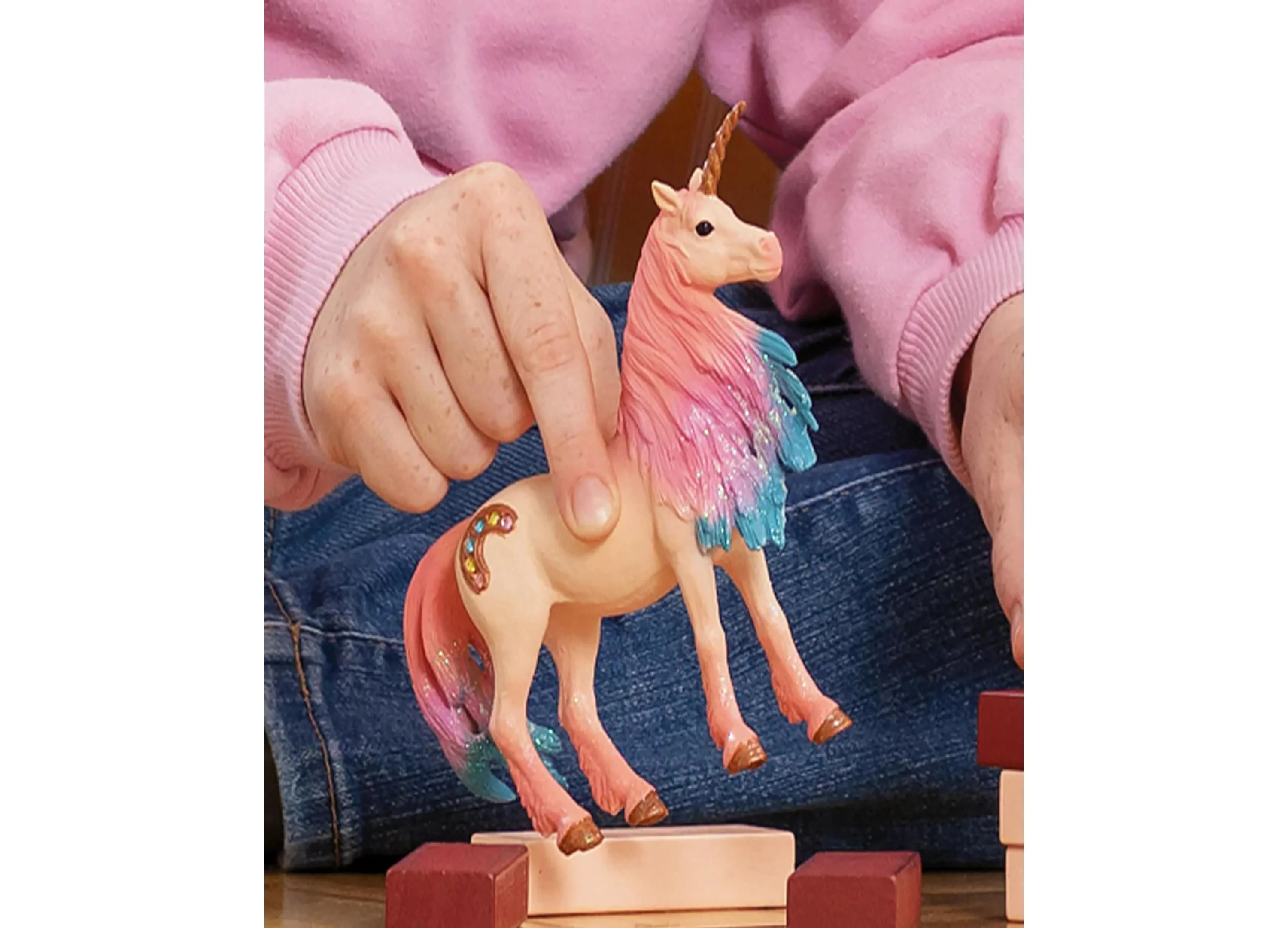 Schleich Bayala 7 inch Marshmallow Unicorn Mare - Magical Figurine - Image 2