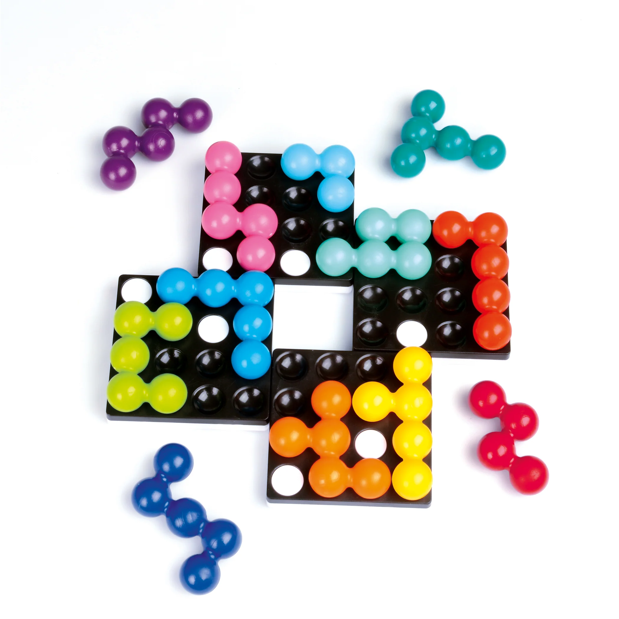 SmartGames Quadrillion Magnetic Puzzle Game for Solo Play - Image 2