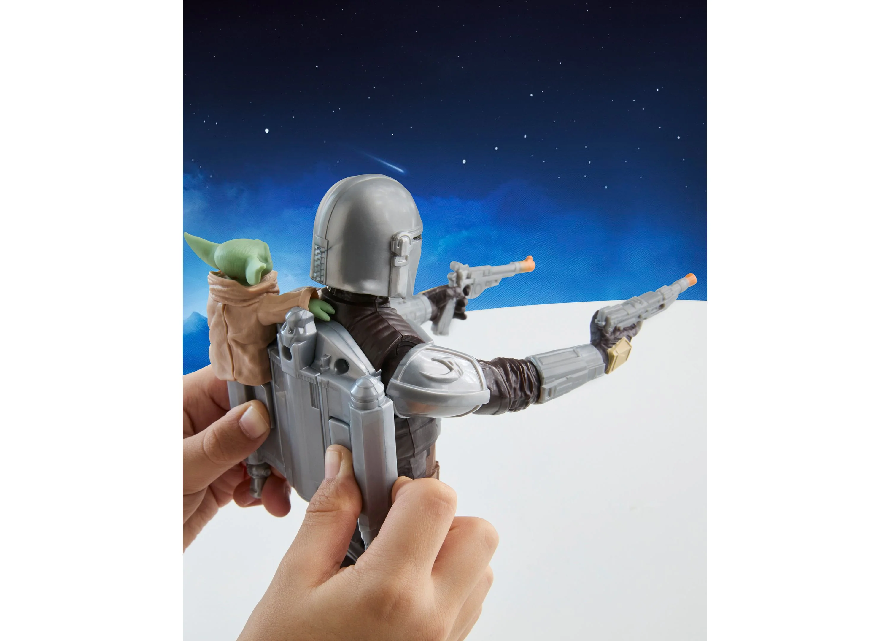 Star Wars The Mandalorian & Grogu Bounty Blaster 11-Inch Action Figure - Image 6