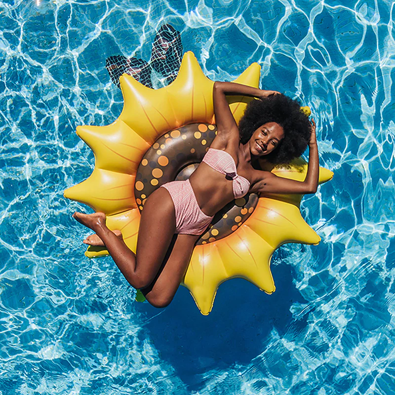 PoolCandy Sunflower Jumbo 60" Inflatable Pool Island - Image 3