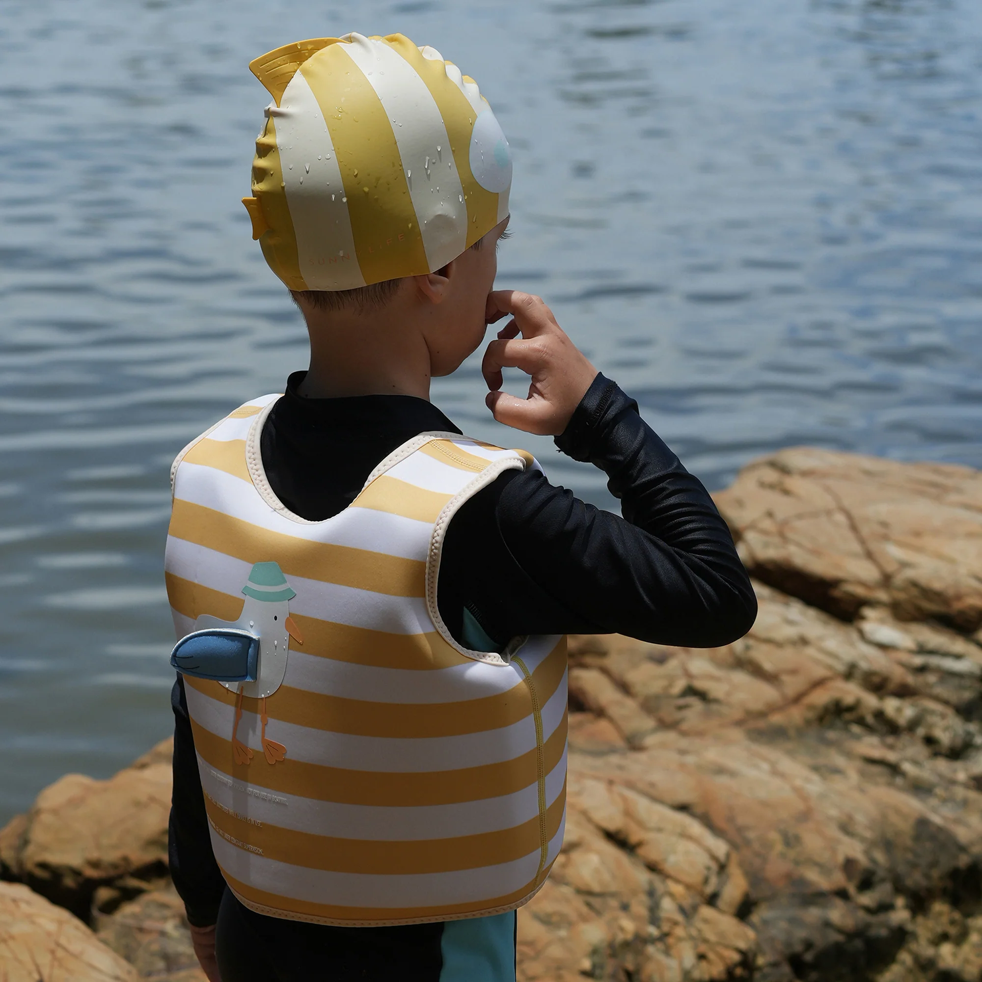 Sunnylife Finn The Fish Kids' Silicone Swim Cap, Ages 3-9 - Image 3