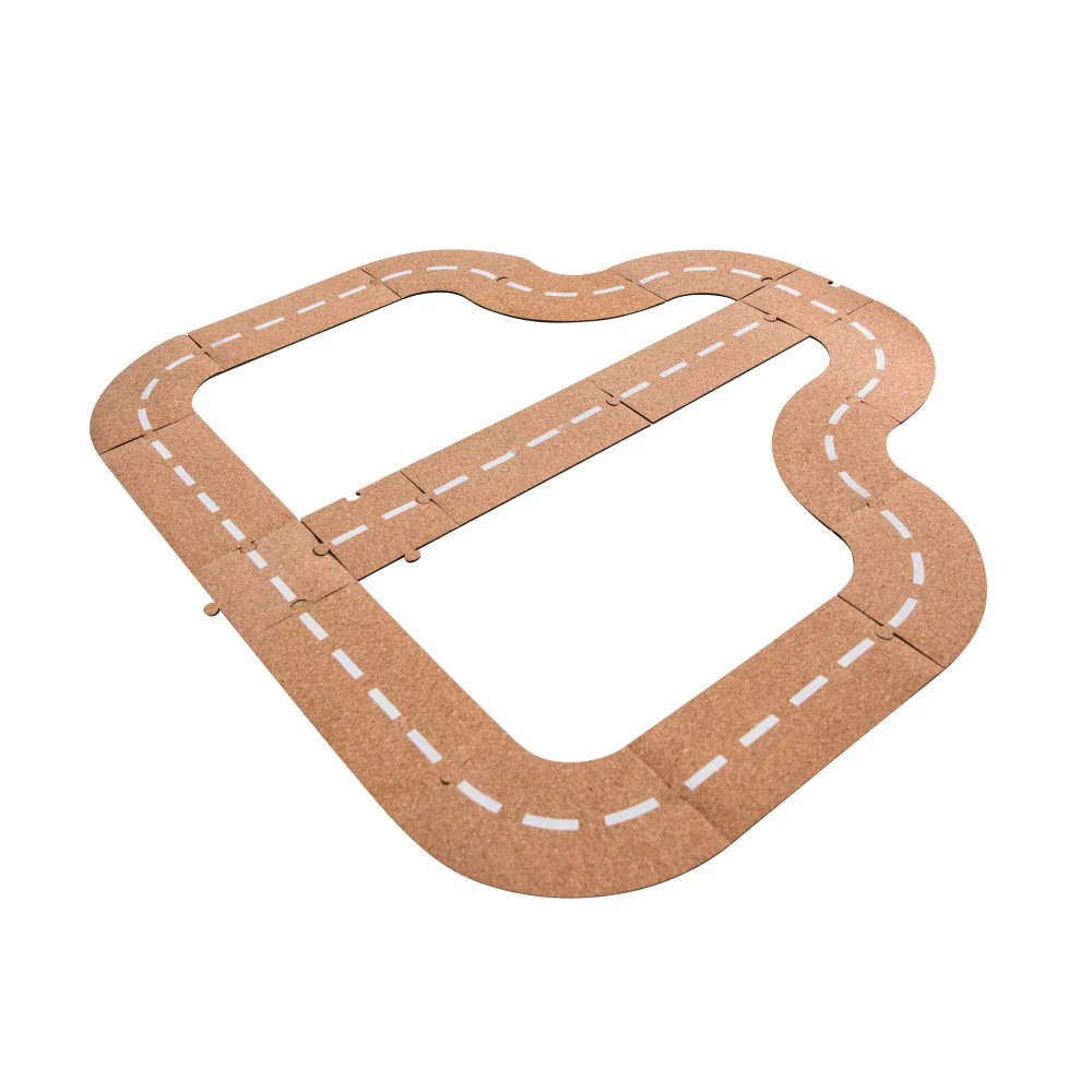 The Freckled Frog 17-Piece Cruisin' Cork Road Playset