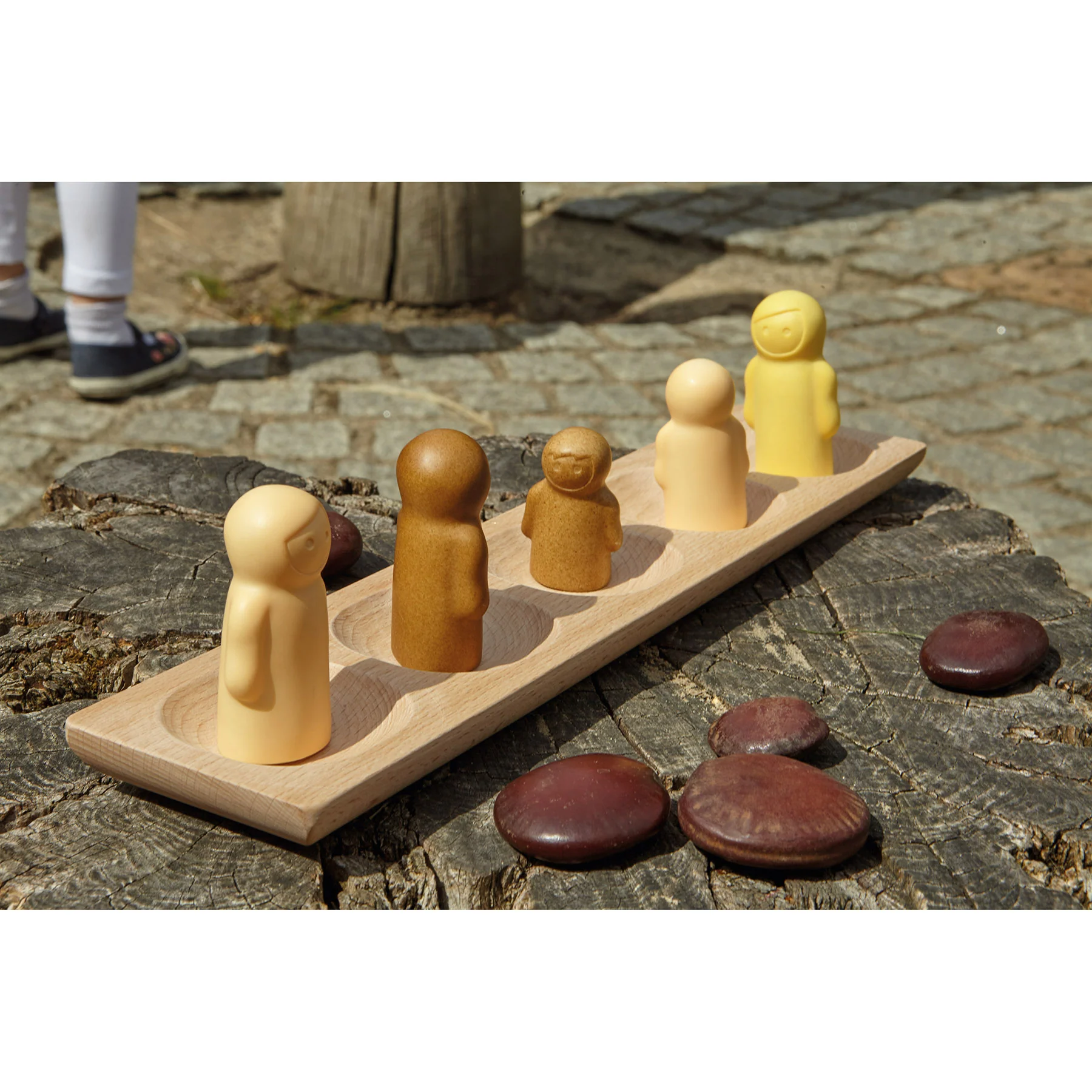 Yellow Door Little People Sensory Play Set – 9 Stone Mix Figures - Image 3
